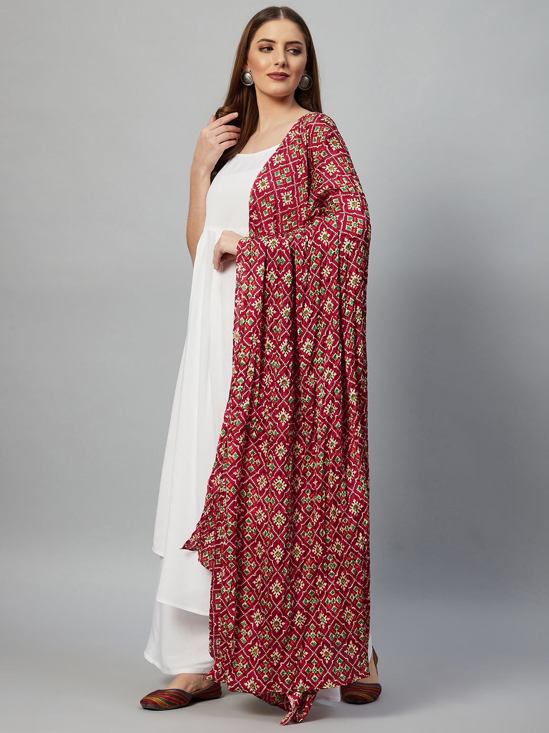 InWeave White Strappy Set - Maroon Fosilk Dupatta