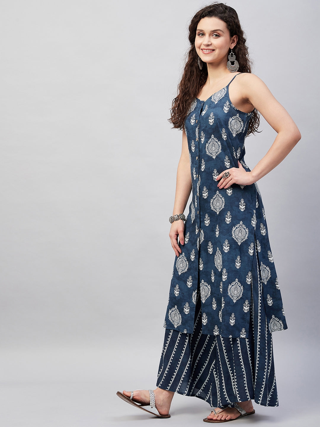 InWeave Women's Blue White Porcelien Print Spaghetti Kurta Palazzo Set