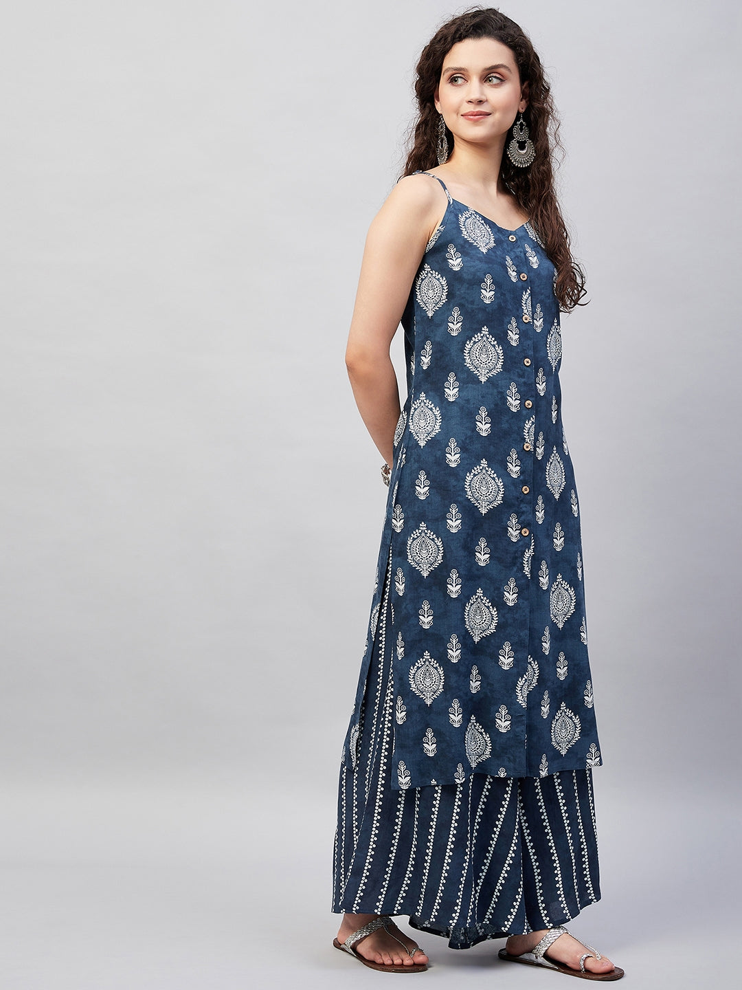 InWeave Women's Blue White Porcelien Print Spaghetti Kurta Palazzo Set
