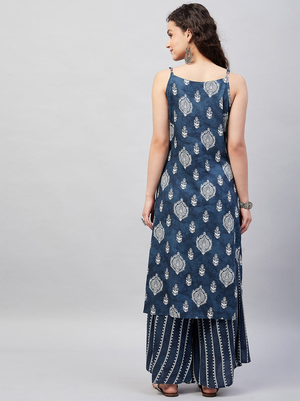 InWeave Women's Blue White Porcelien Print Spaghetti Kurta Palazzo Set