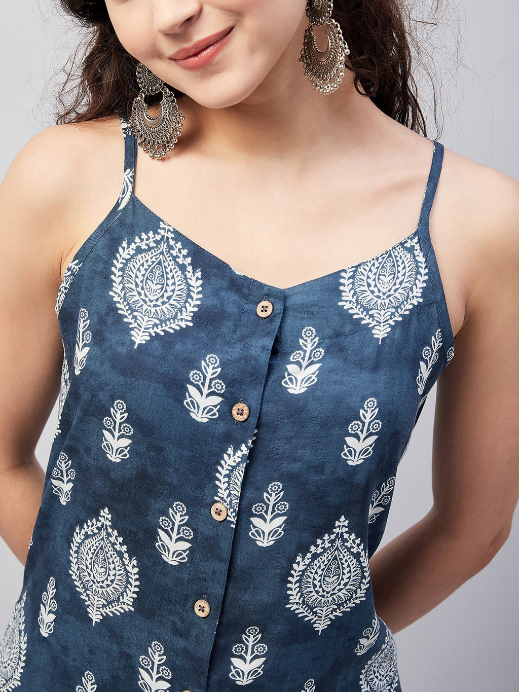 InWeave Women's Blue White Porcelien Print Spaghetti Kurta Palazzo Set