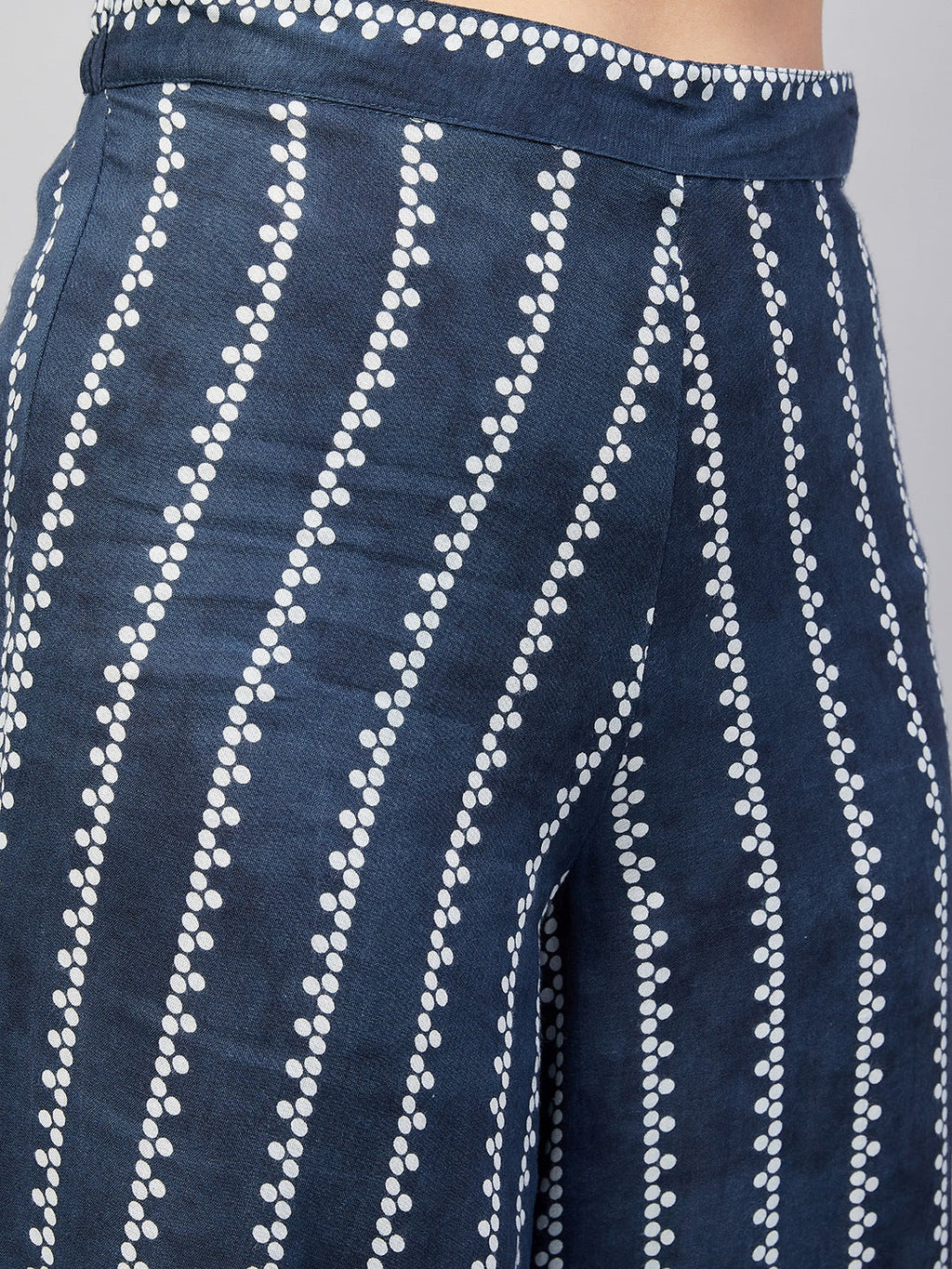 InWeave Women's Blue White Porcelien Print Spaghetti Kurta Palazzo Set