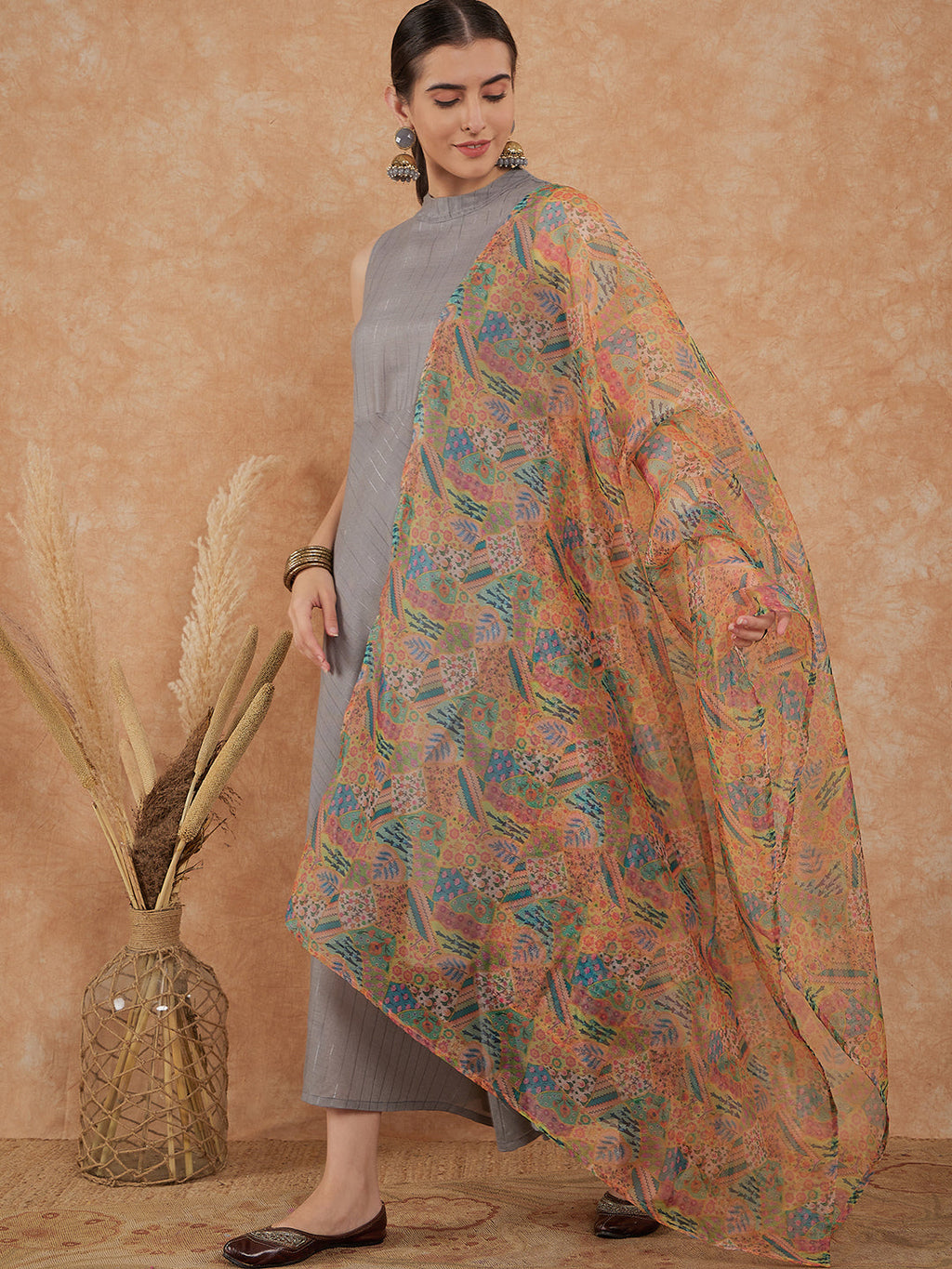 InWeave Women's Light Grey Lurex Kurta Set Multi Garden Or Dupatta