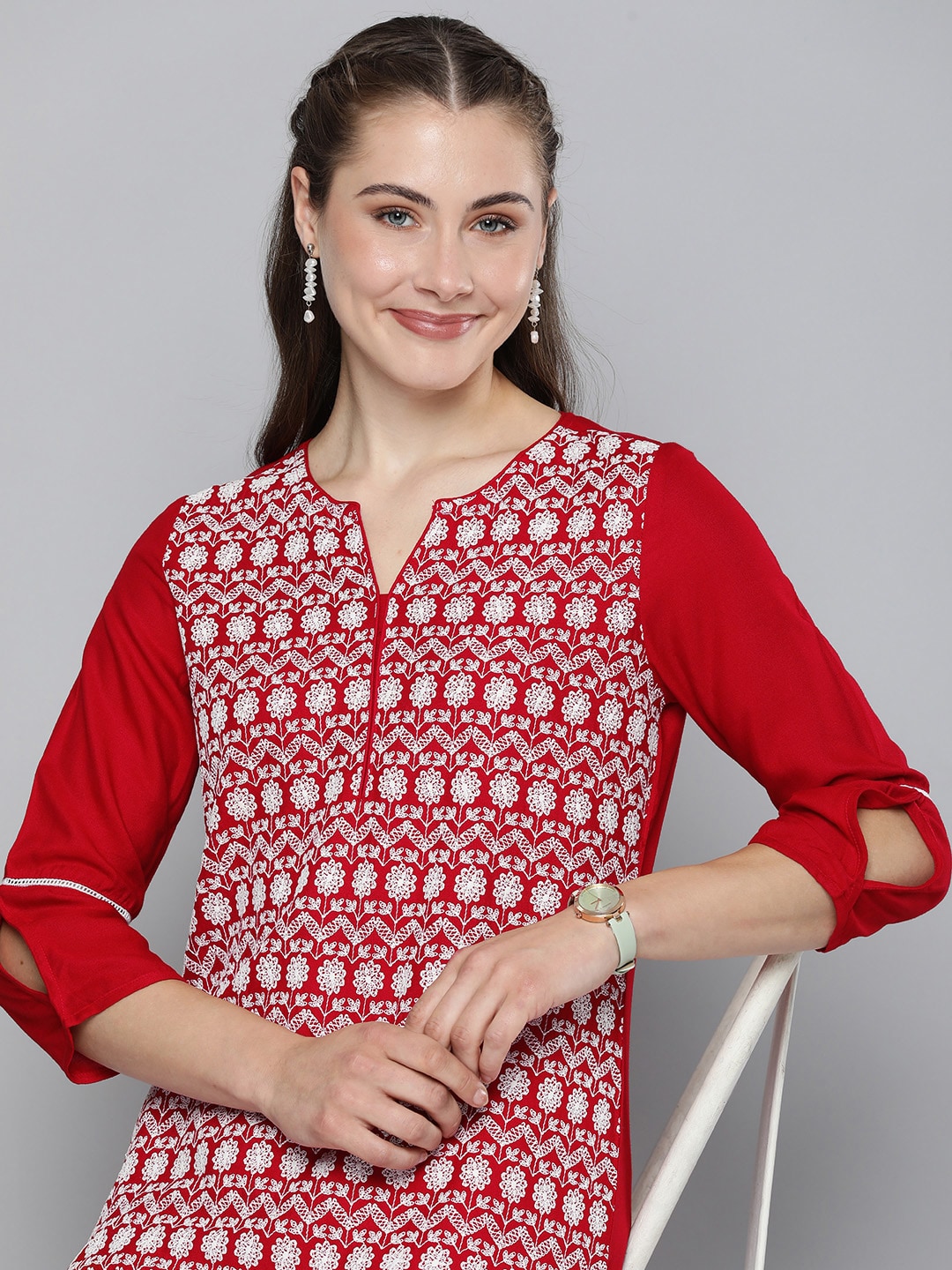 HERE&NOW Embroidered Thread Work Kurta