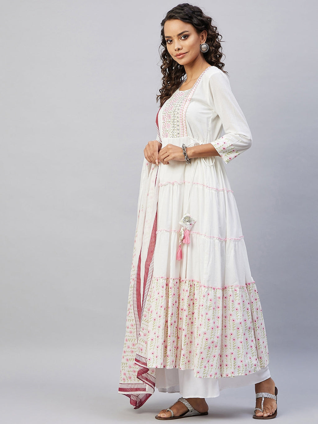 InWeave Women's Pink White Mirror Print Kurta With Dupatta