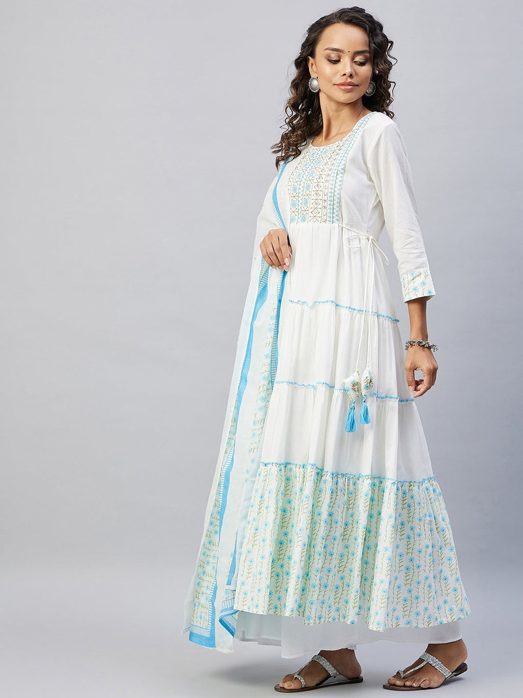 InWeave Women's Sky Blue White Mirror Print Kurta With Dupatta