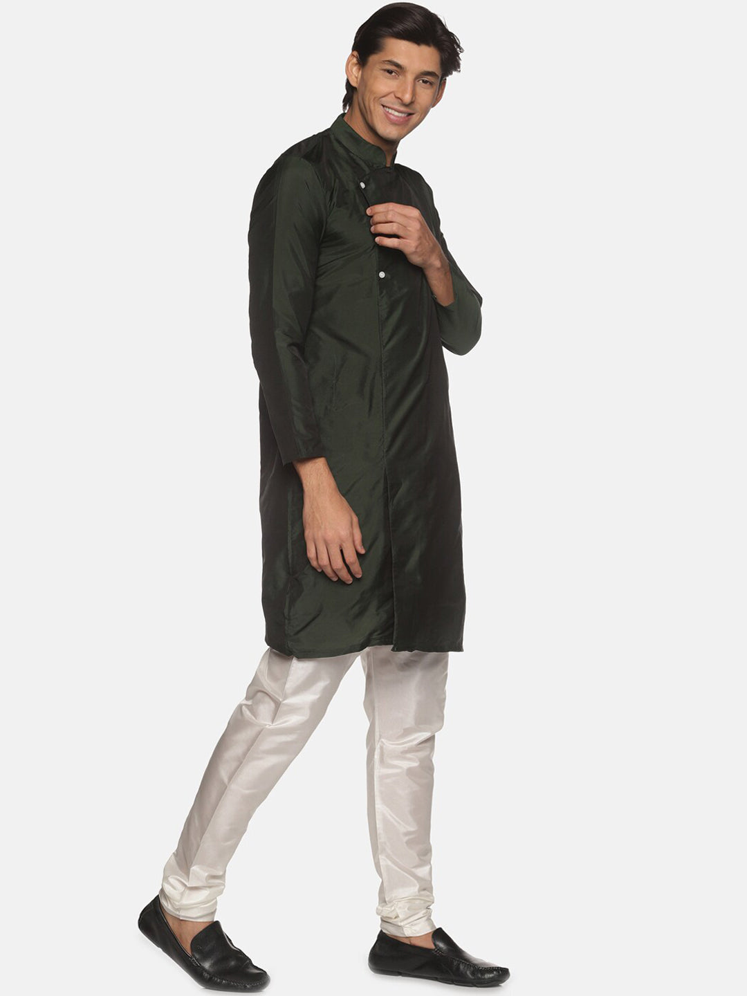 Sethukrishna Men Green Pleated Kurta with Churidar