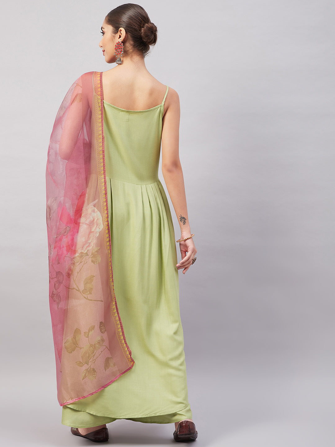 InWeave Women's Light Green R Strappy Set W Pink Print Organza Dupatta