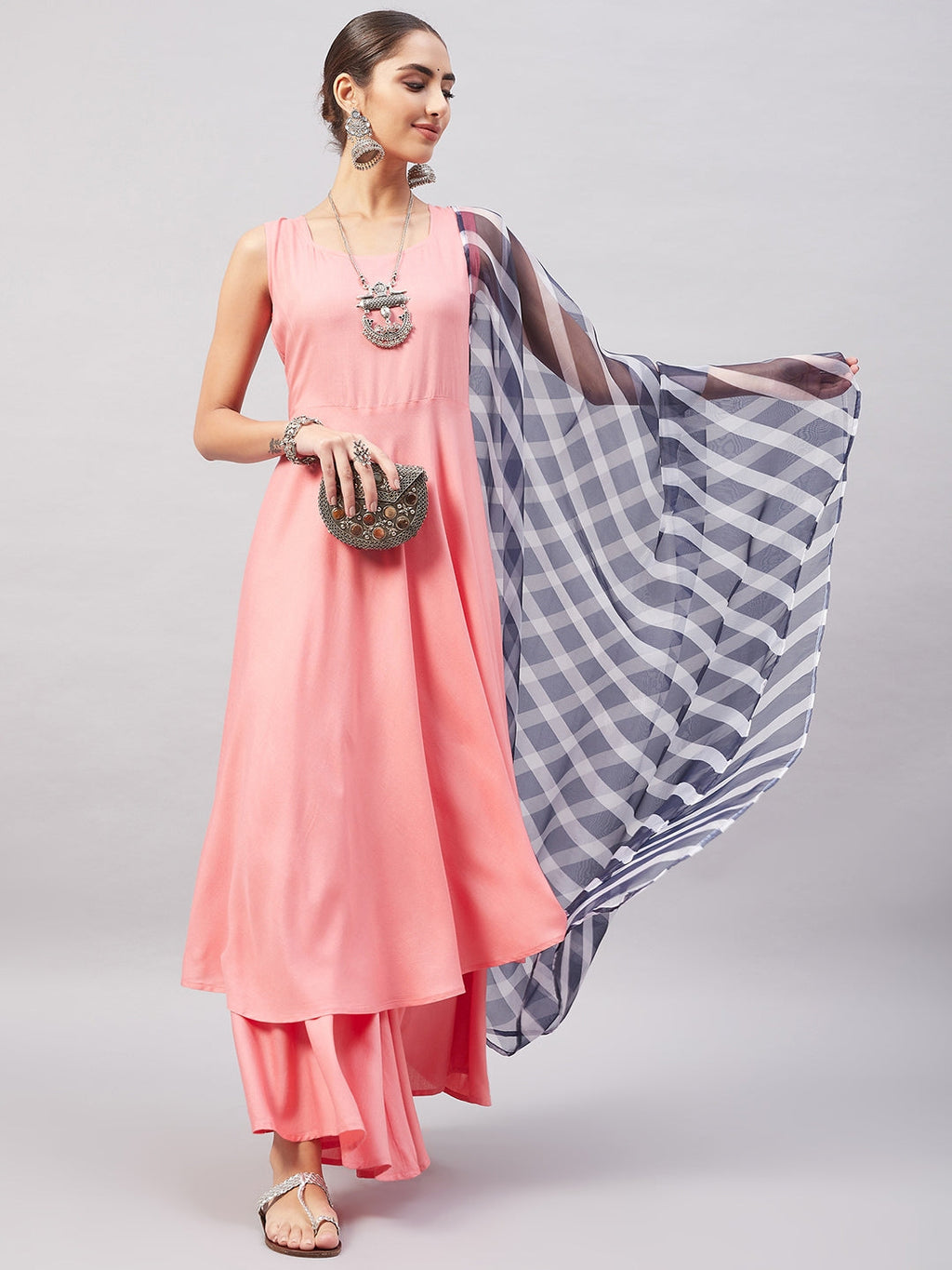 InWeave Women's Light Pink Sleeveless Kurta Set W Navy Leh Organza Dupatta