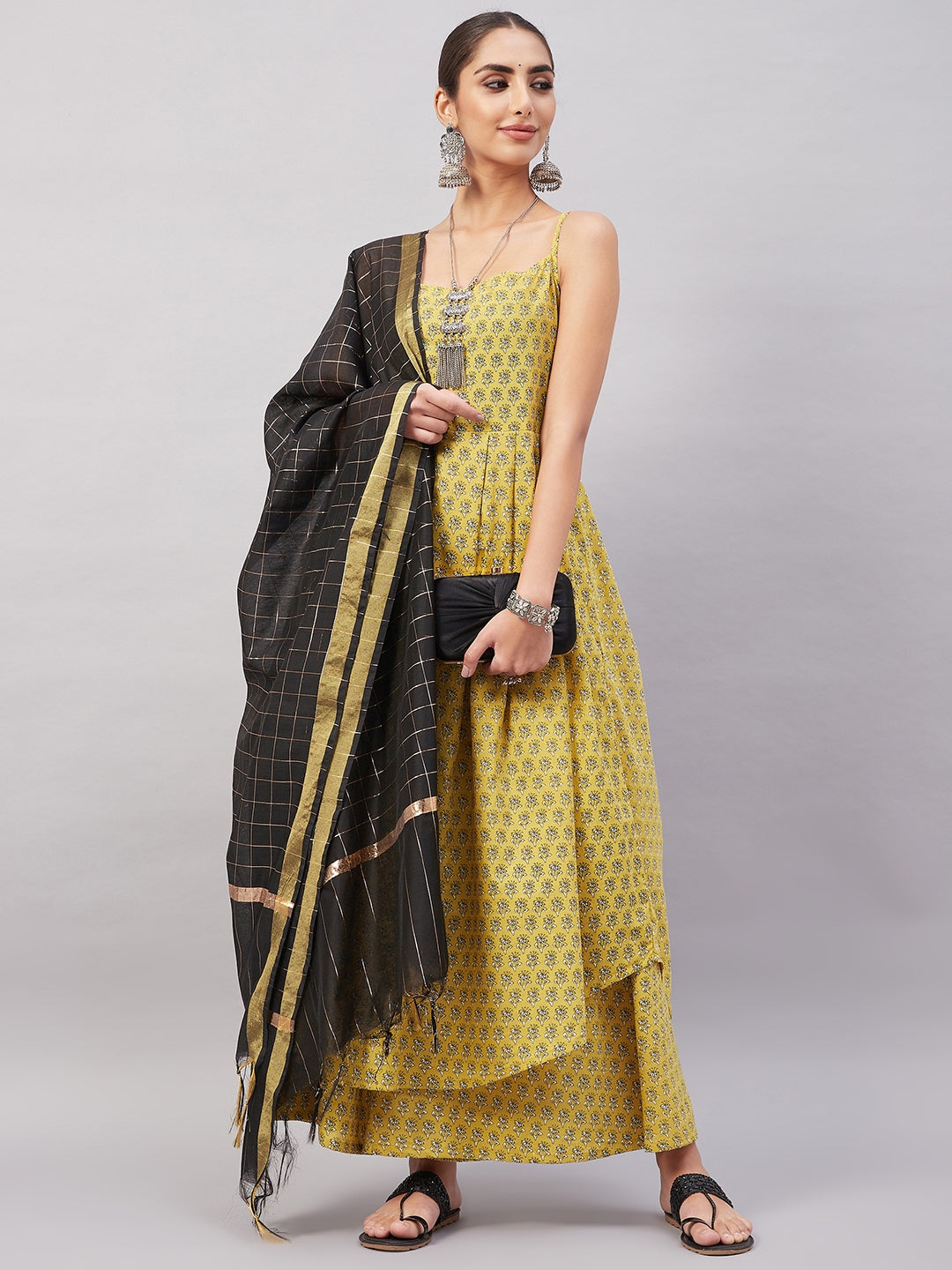 InWeave Women's Yelllow Floarl Print Strappy Set W Black Gold Check Dupatta