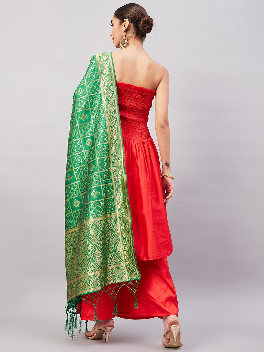 InWeave Women's Red Off Shoulder Kurta Set W Green Brocade Dupatta