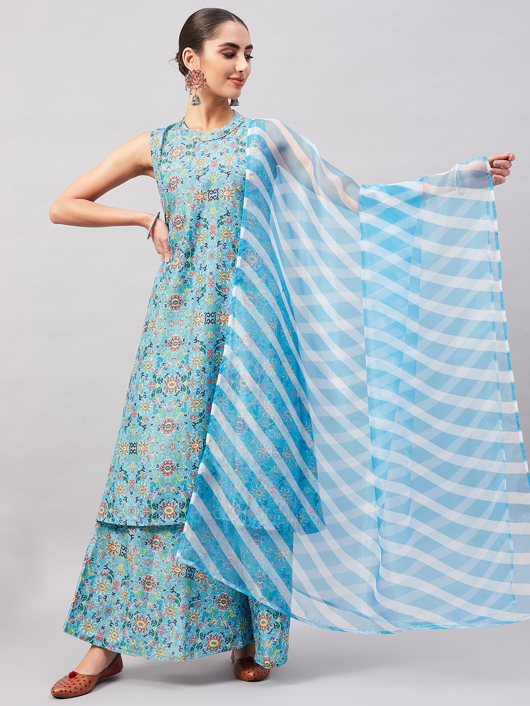 InWeave Women's Sky Blue Floral Halter Kurta Set W Sb Leh Organza Dupatta
