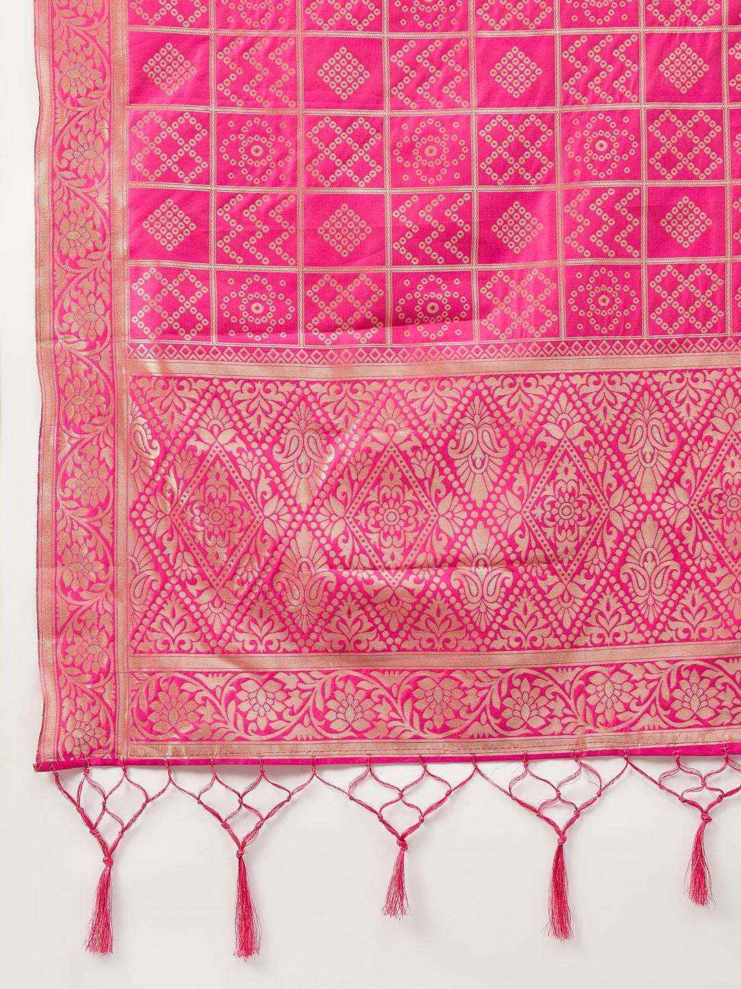 InWeave Women's Wine Solid Strappy Set With Pink Brocade Dupatta