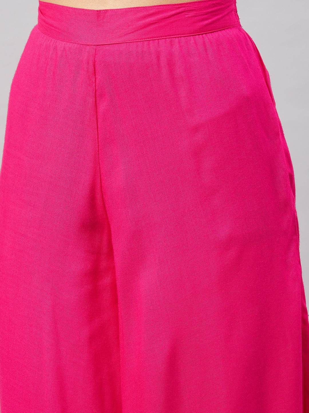InWeave Women's Fuchsia Sleeveless Kurta Set W Black Pink Ethnic Dupatta