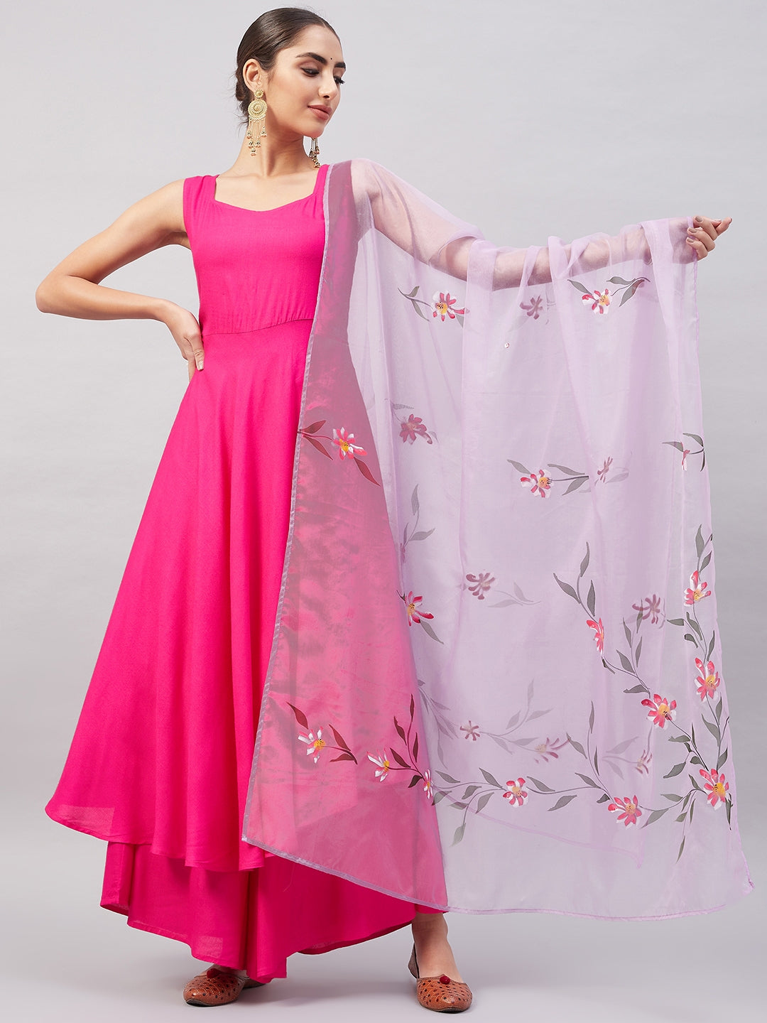 InWeave Women's Fuchsia Sleeveless Kurta Set W Mauve Handpaint Organza Dupatta