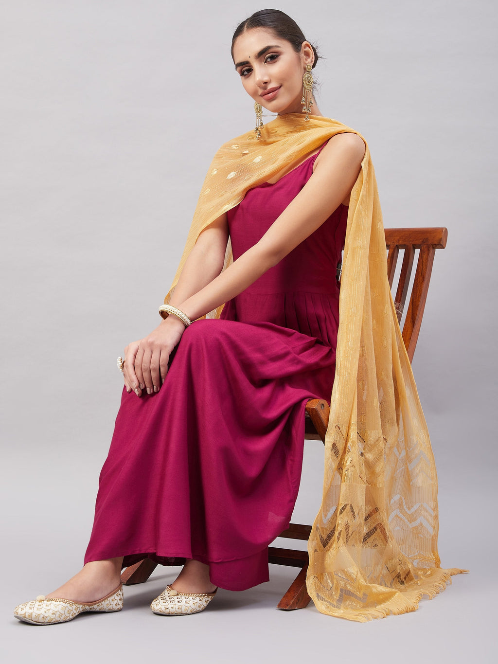 InWeave Women's Wine Solid Strappy Set With Gold Banarsi Zari Dupatta