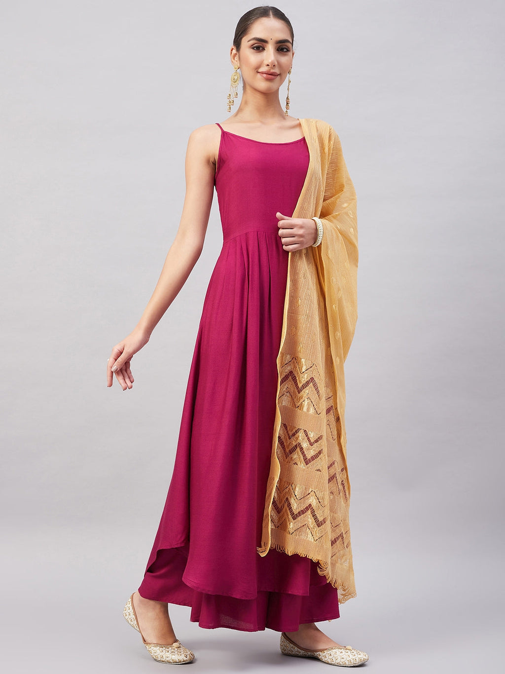 InWeave Women's Wine Solid Strappy Set With Gold Banarsi Zari Dupatta