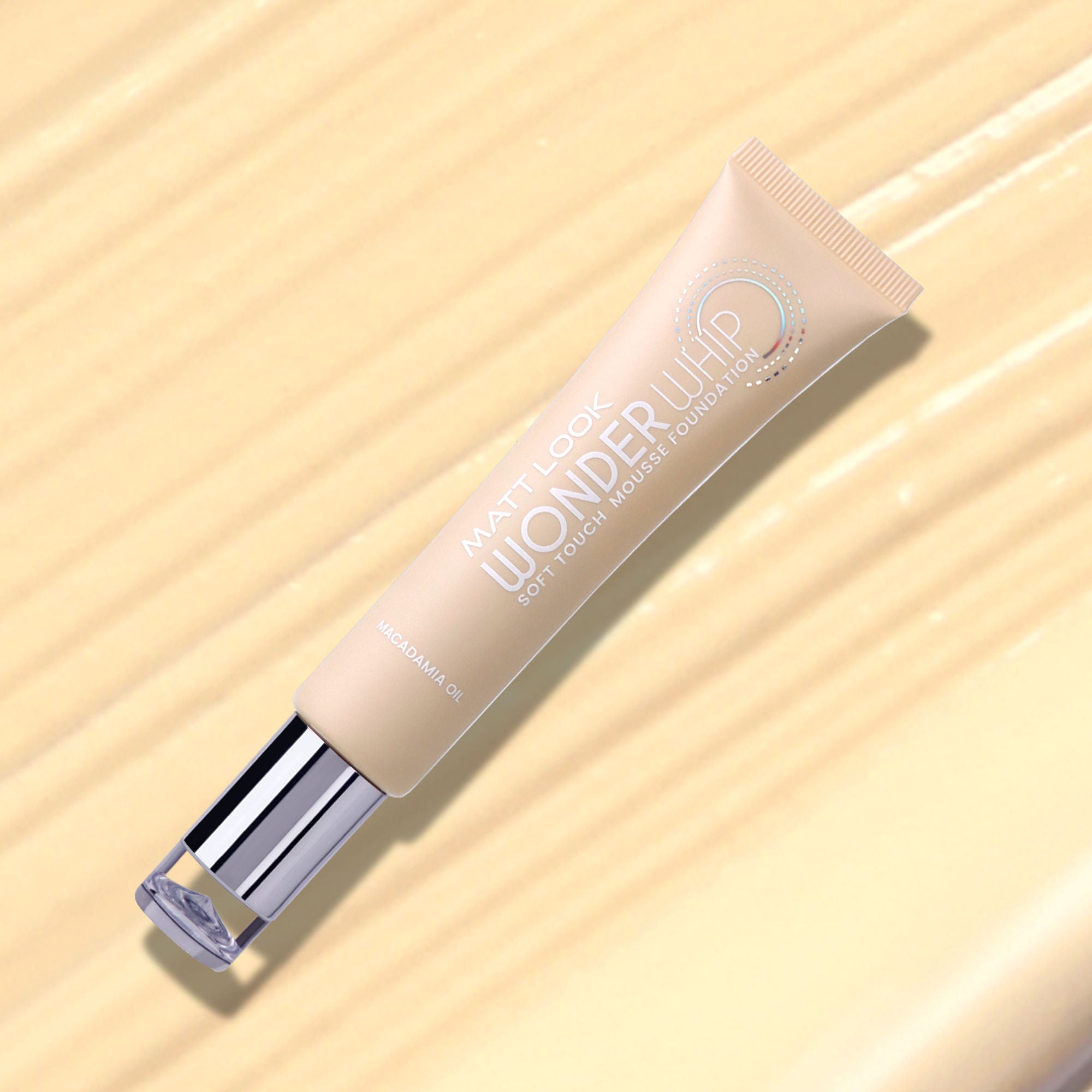 Matt Look Wonder Whip Soft Touch Mousse Foundation - Natural