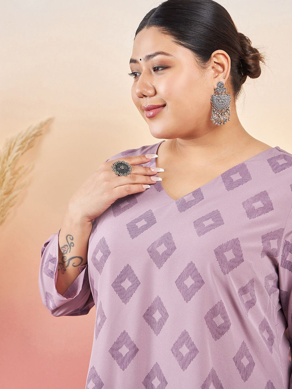 Sztori Printed V-Neck Straight Kurta With Trouser