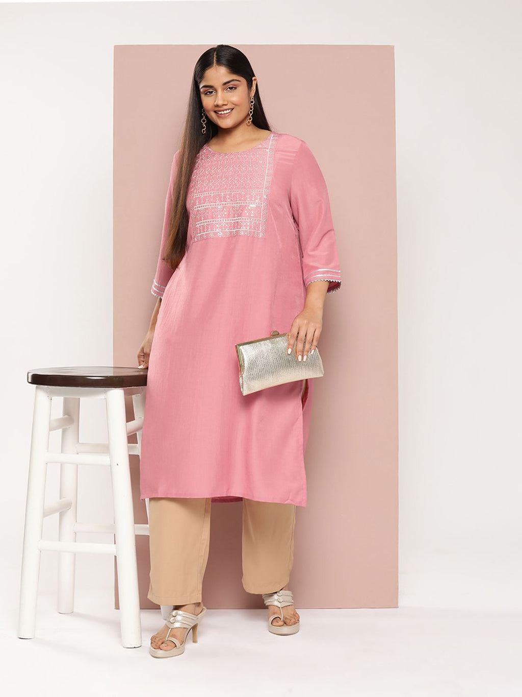 Sztori Plus Size Ethnic Motifs Embroidered Sequinned Gotta Patti Detailed Kurta