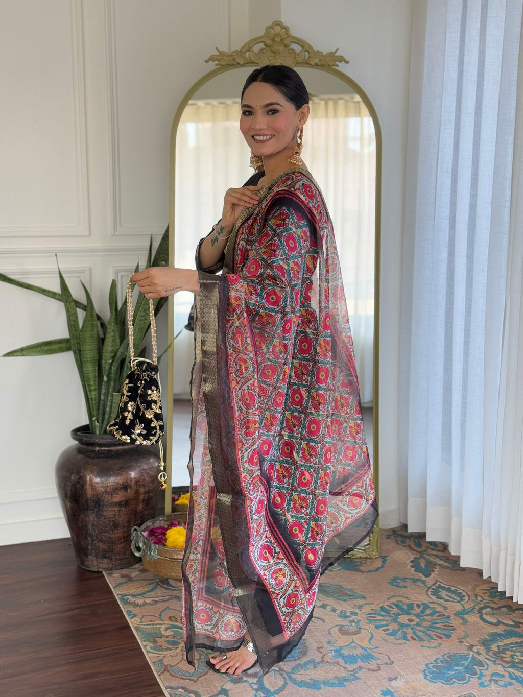 The52 Women's Viscose Embroidery work Straight Kurta with Pant and Dupatta Set