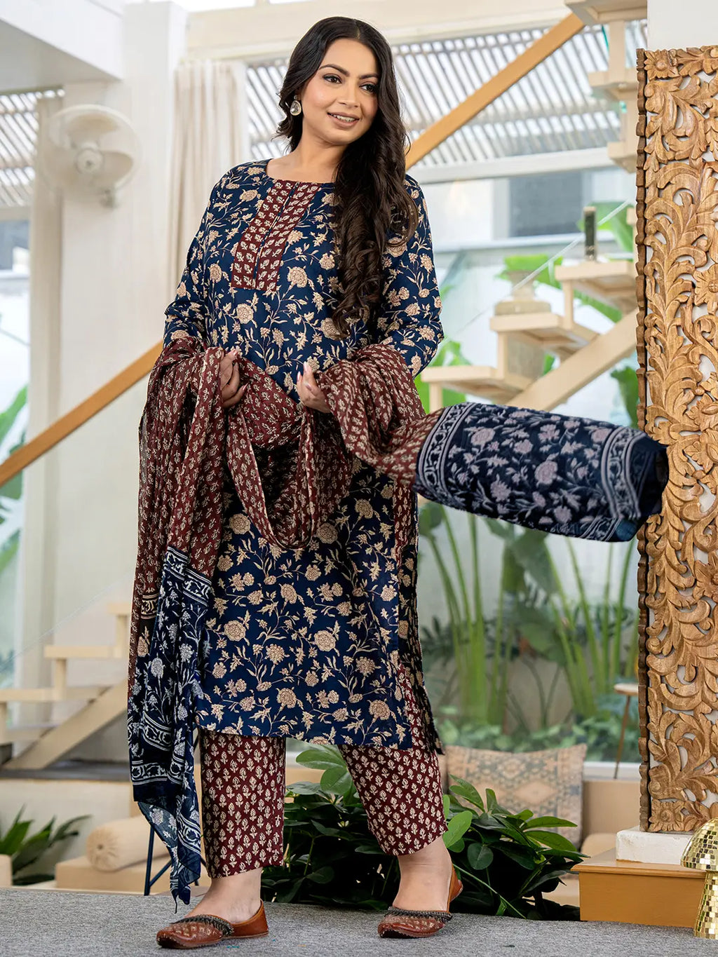 Yufta Piping On Yoke Floral Print Blue Cotton Plus Size Kurta Set With Dupatta Set