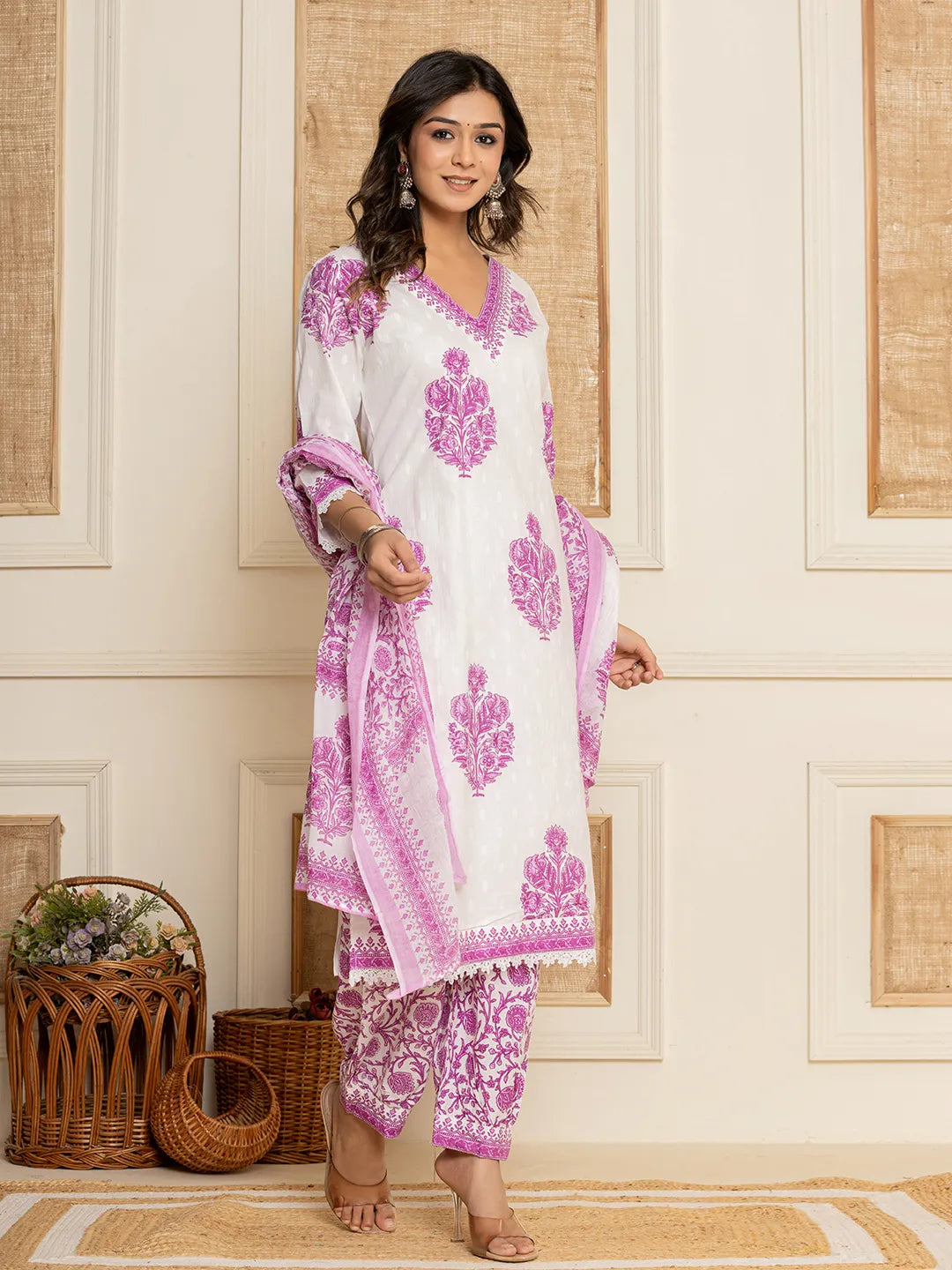 Yufta Cotton Lavender Kurta Dupatta Set