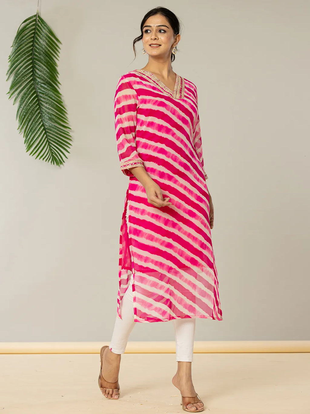 Yufta Pink Georgette Lehriya Kurta