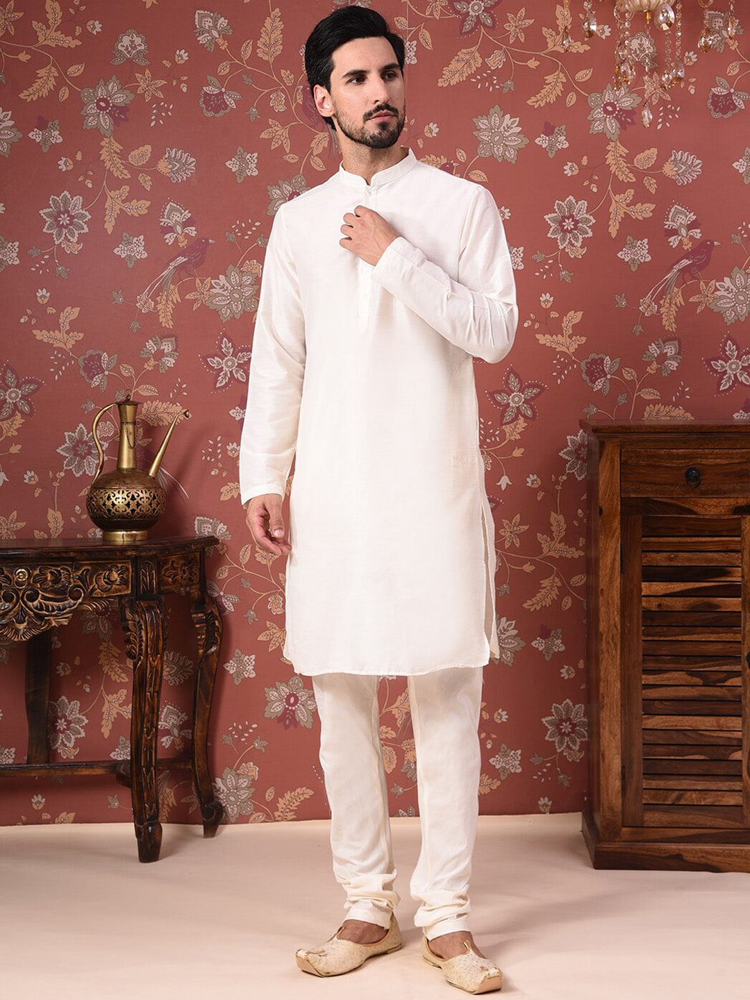 House of Pataudi Straight Kurta With Churidar & Embroidered Nehru Jacket