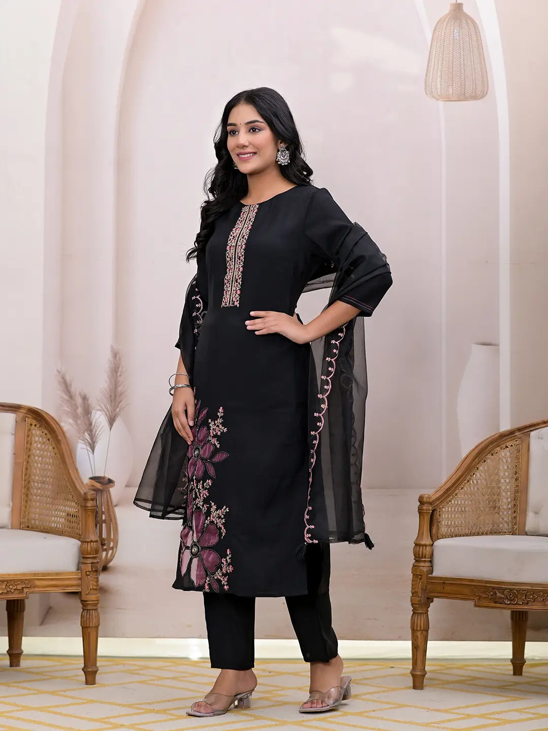 Yufta Black Embroidered Silk Blend Straight Kurta Dupatta Set