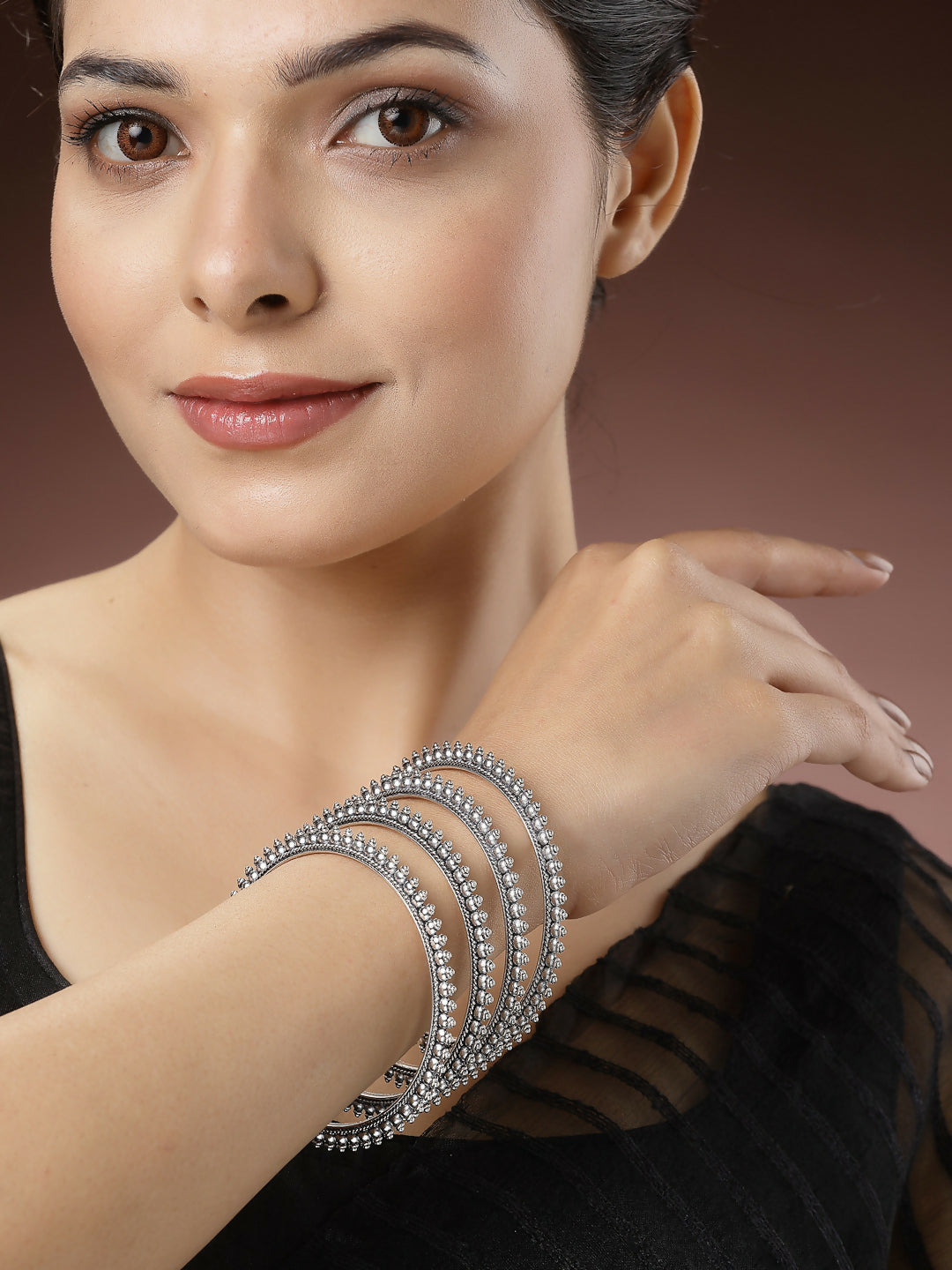 NVR Women's Set of 4 Silver-Toned German Silver Oxidised Bangles