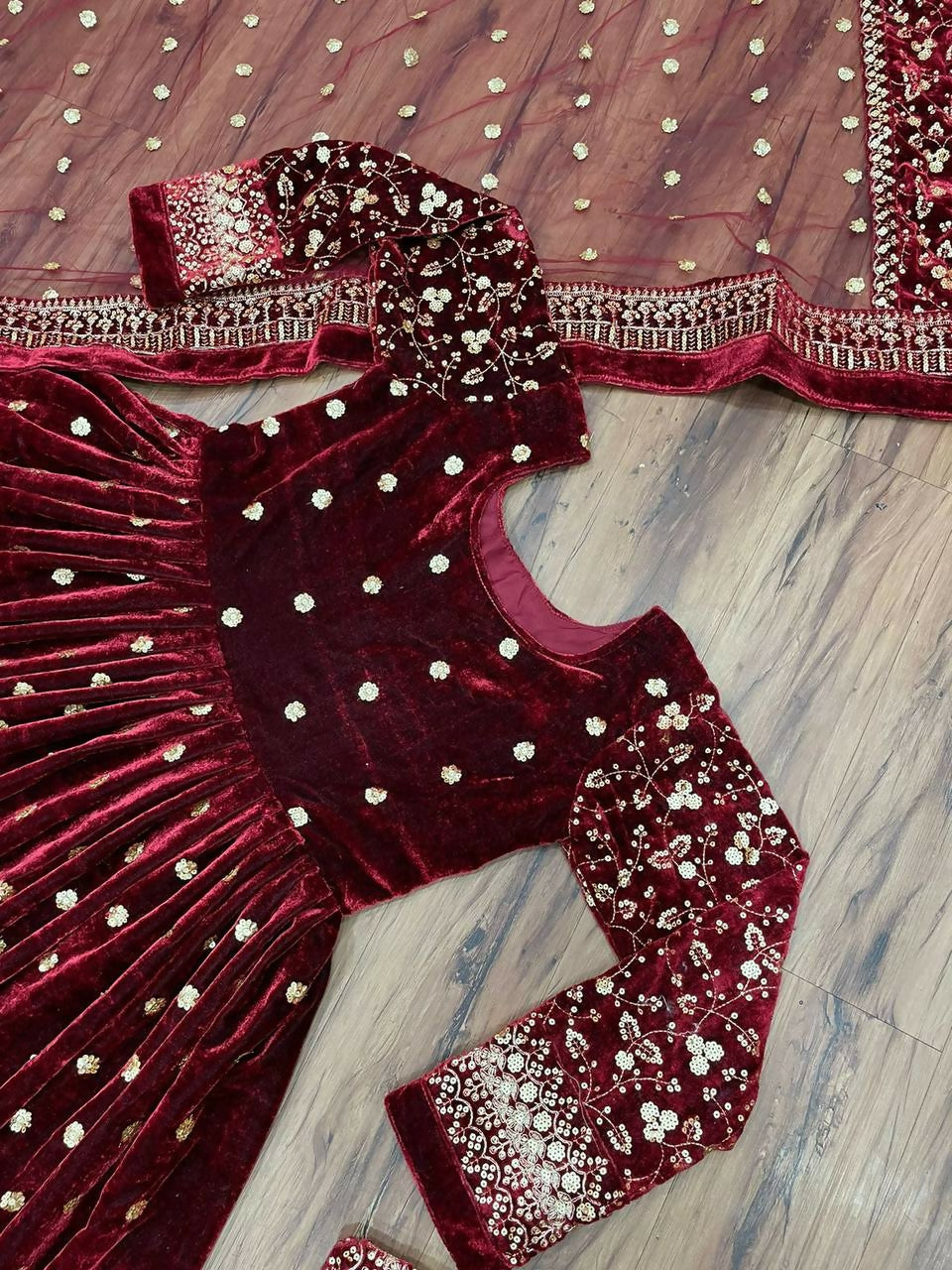 Vastranavya Wine Viscose Velvet Sequence Embroidery Work Gown Dupatta With Belt