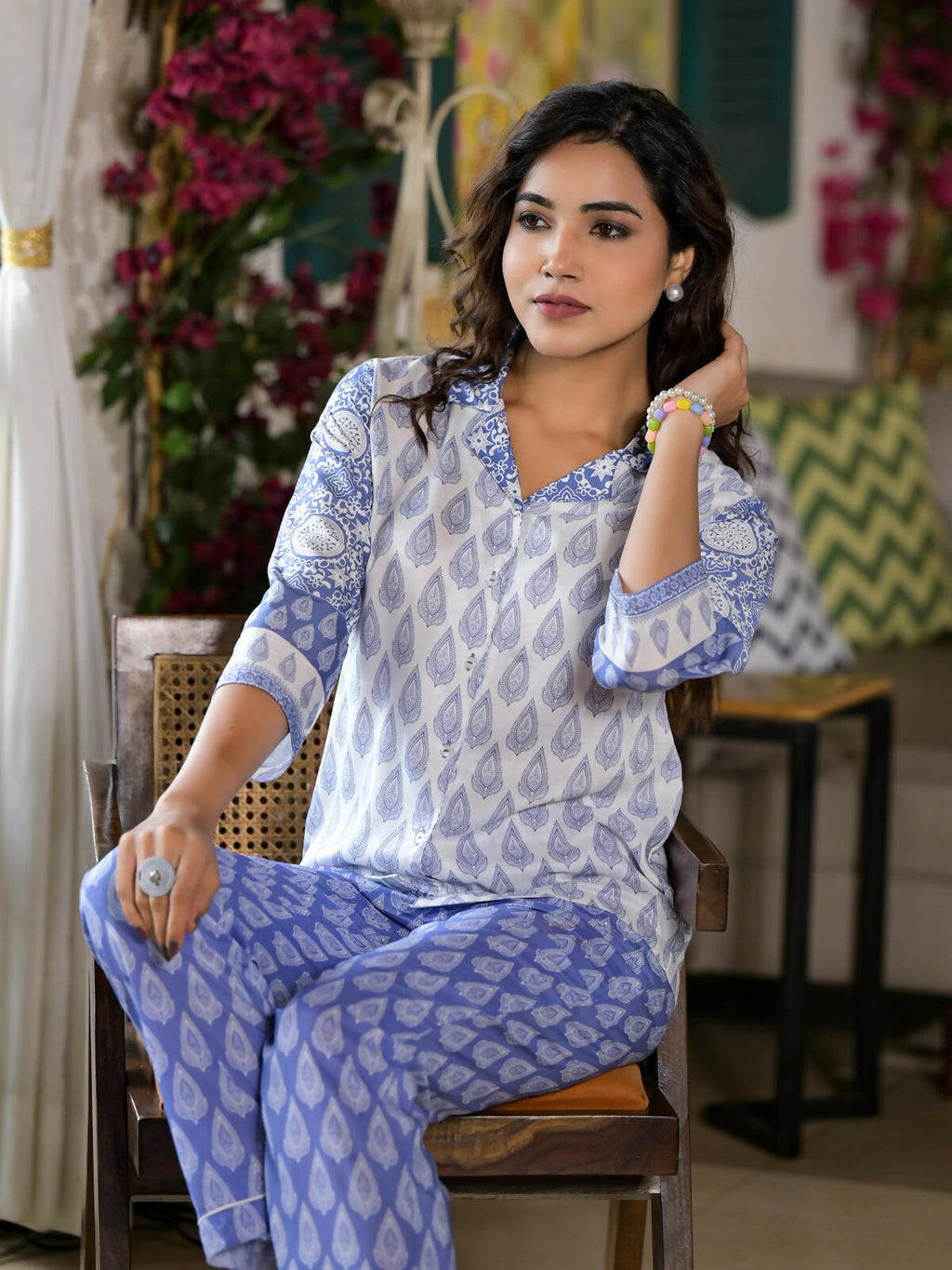 Juniper Women's Purple Ethnic Motif Printed Viscose Kurta & Pants Set With Buttons