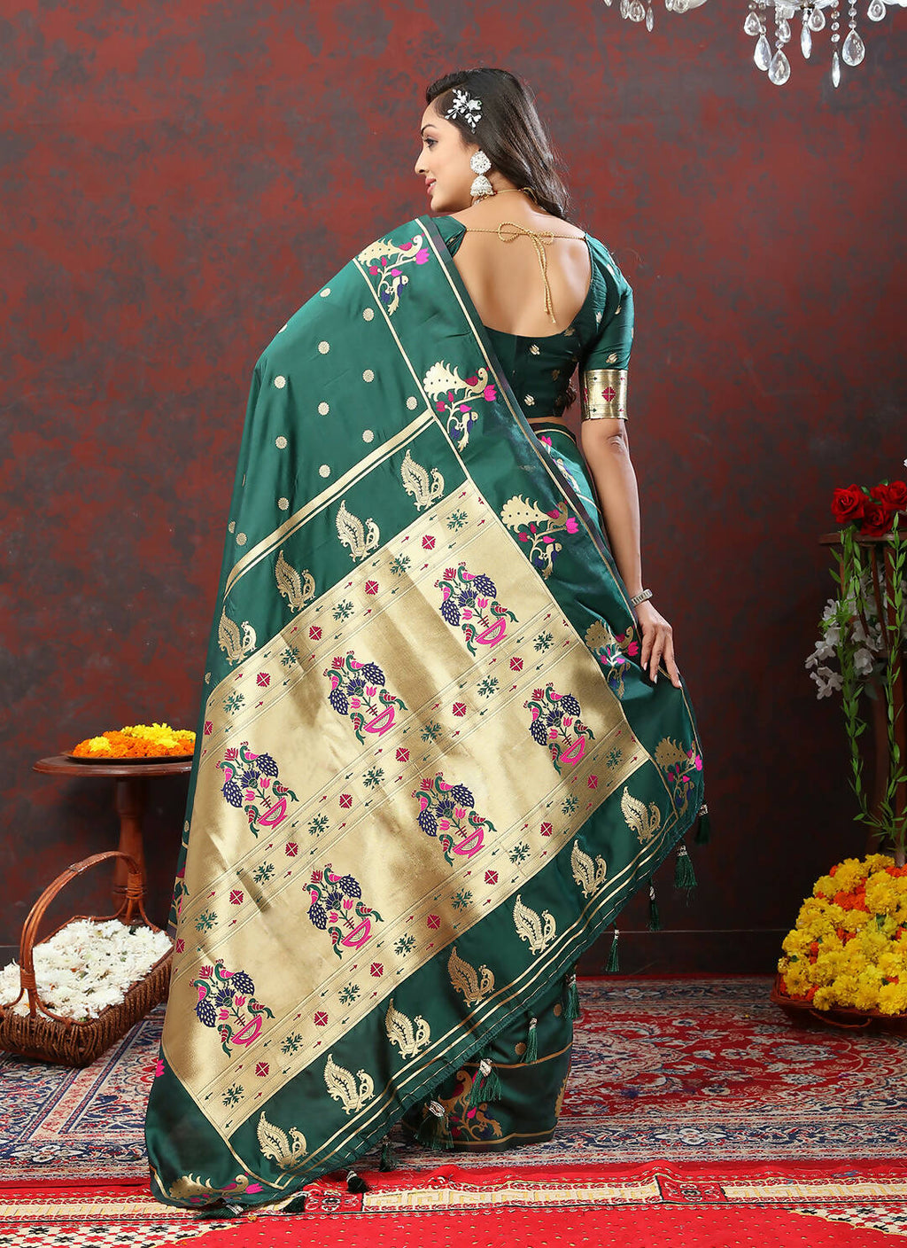 Lorenvalley Fashion Green Soft Paithani Silk Woven Design Gold Zari Meenakari Weaving Saree