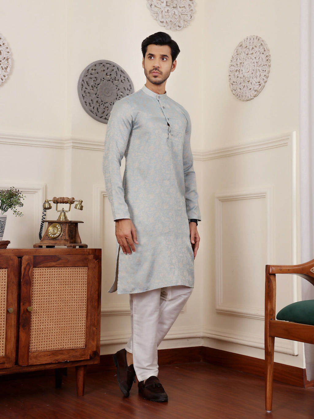 Light Blue Viscose Wevon Designer Men's Rajwadi Kurta Set - Mahotsav