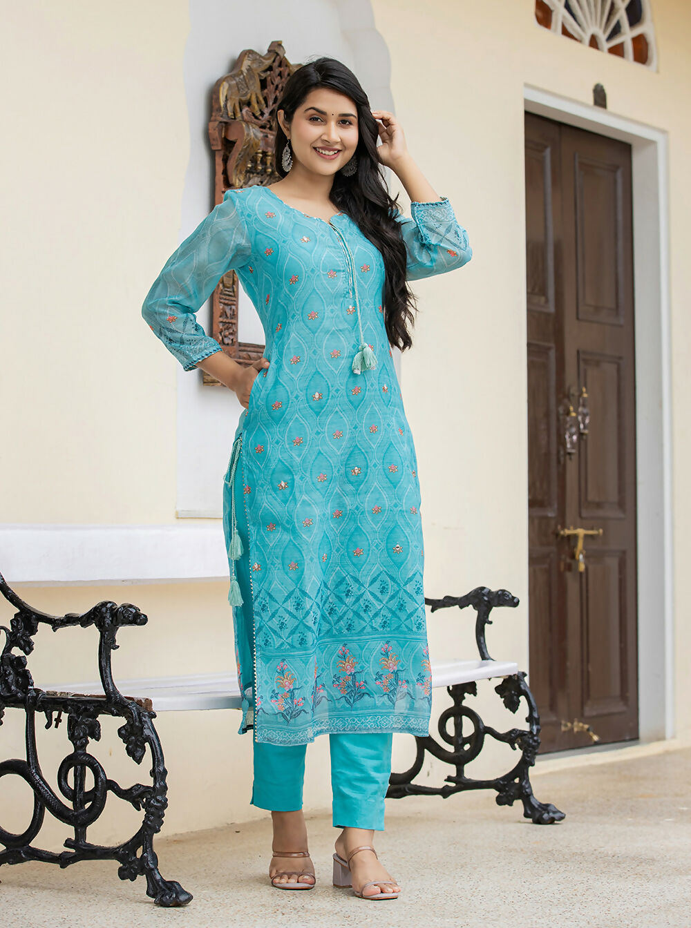 Kaajh Women's Sky Blue Printed Chanderi Kurta Pant Set With Dupatta
