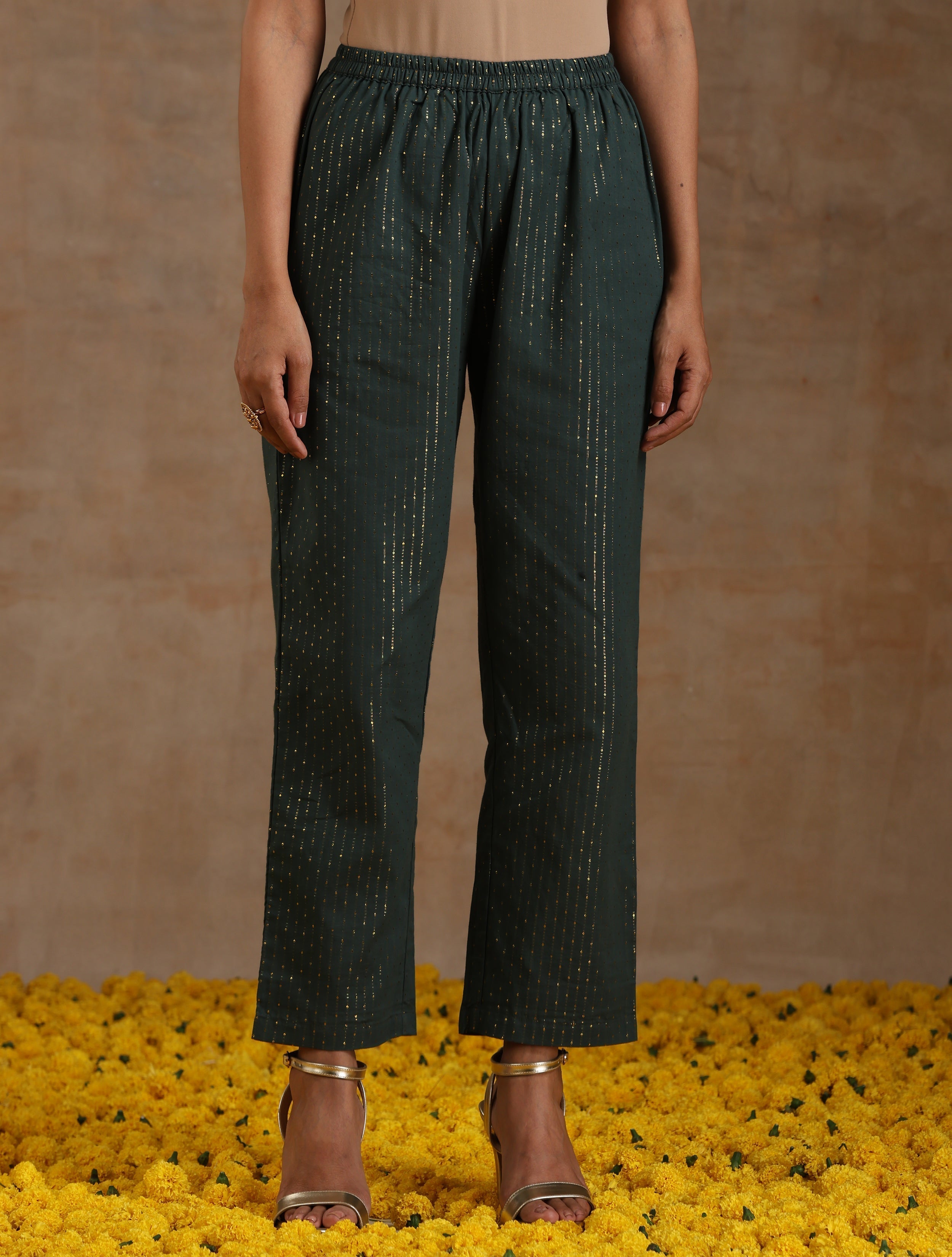trueBrowns Dark Green Gold Cotton High-Low Co-Ord Set