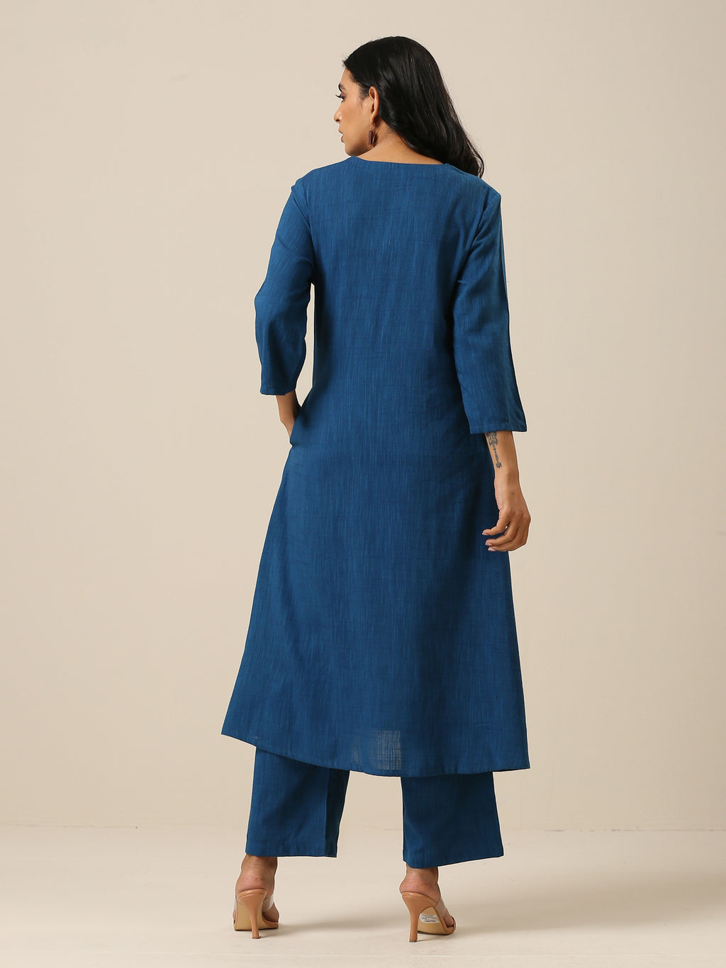 trueBrowns Classic Blue Slub Texture Overlap Pleat Kurta Pant Set