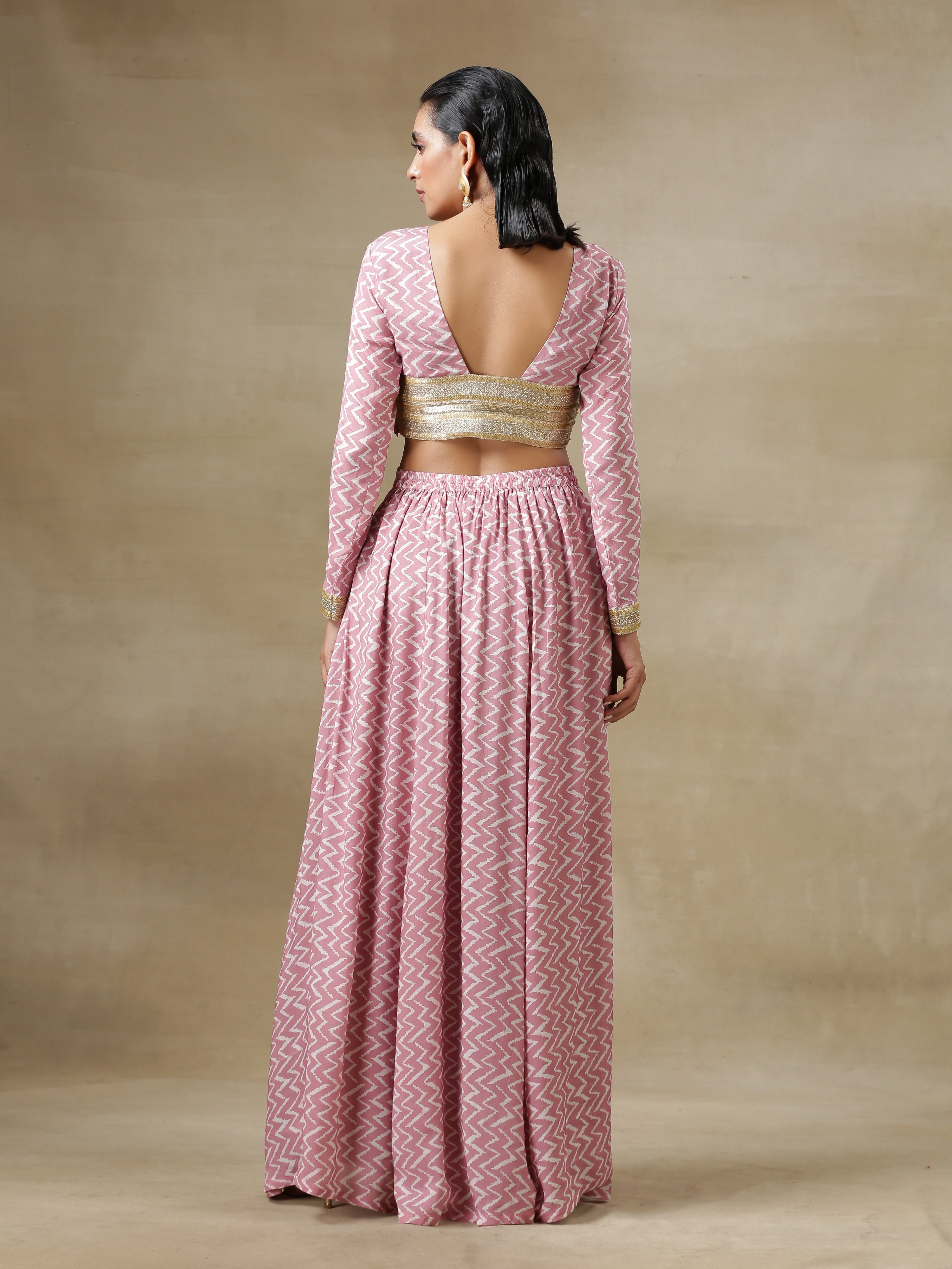trueBrowns Light Mauve Bandhani Printed Silk Top Skirt Set