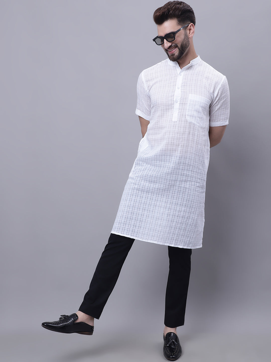 Even Apparels White Pure Cotton Short Sleeves Kurta With Band Collar