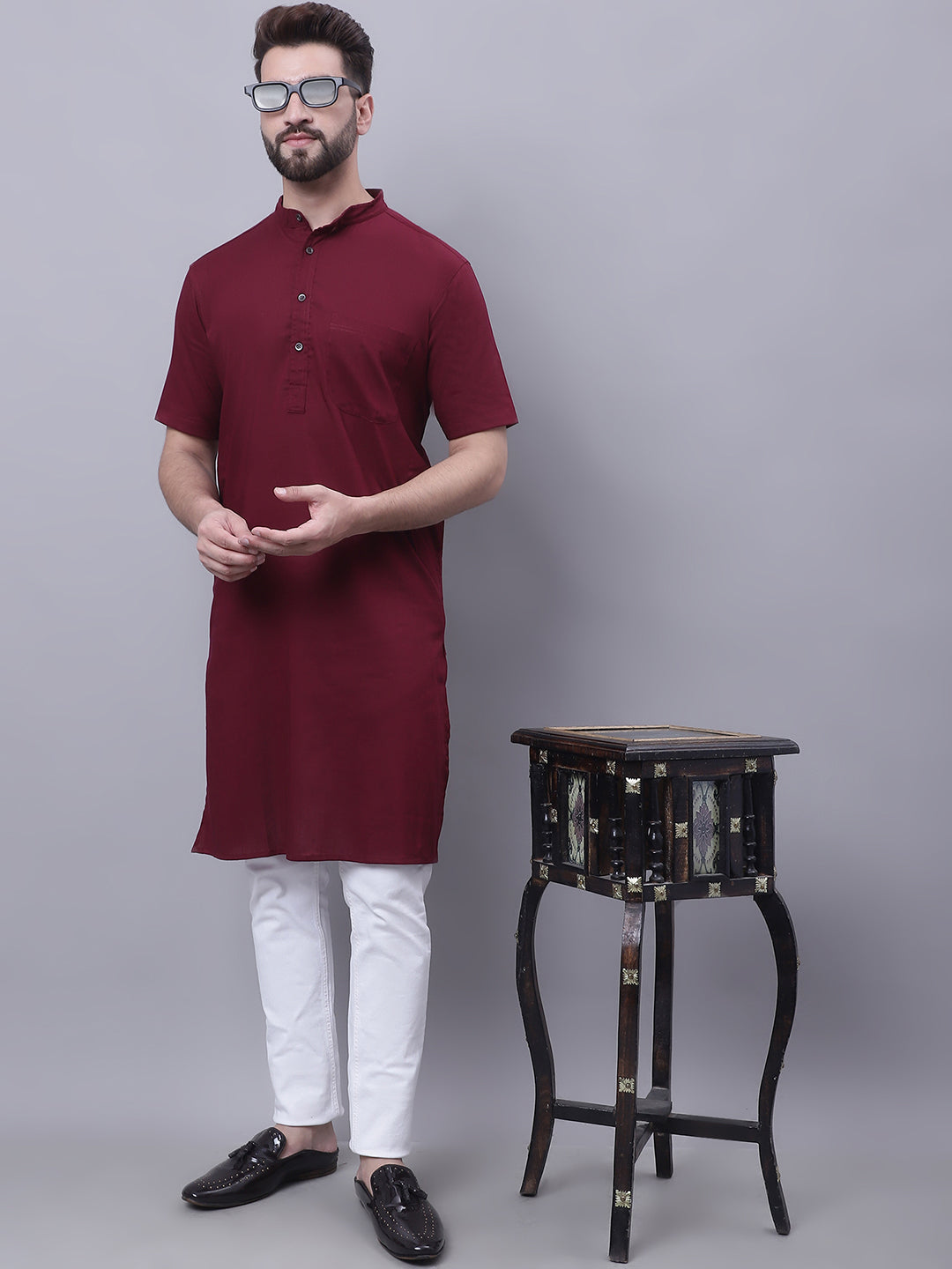Even Apparels Red Pure Cotton Short Sleeves Kurta With Band Collar