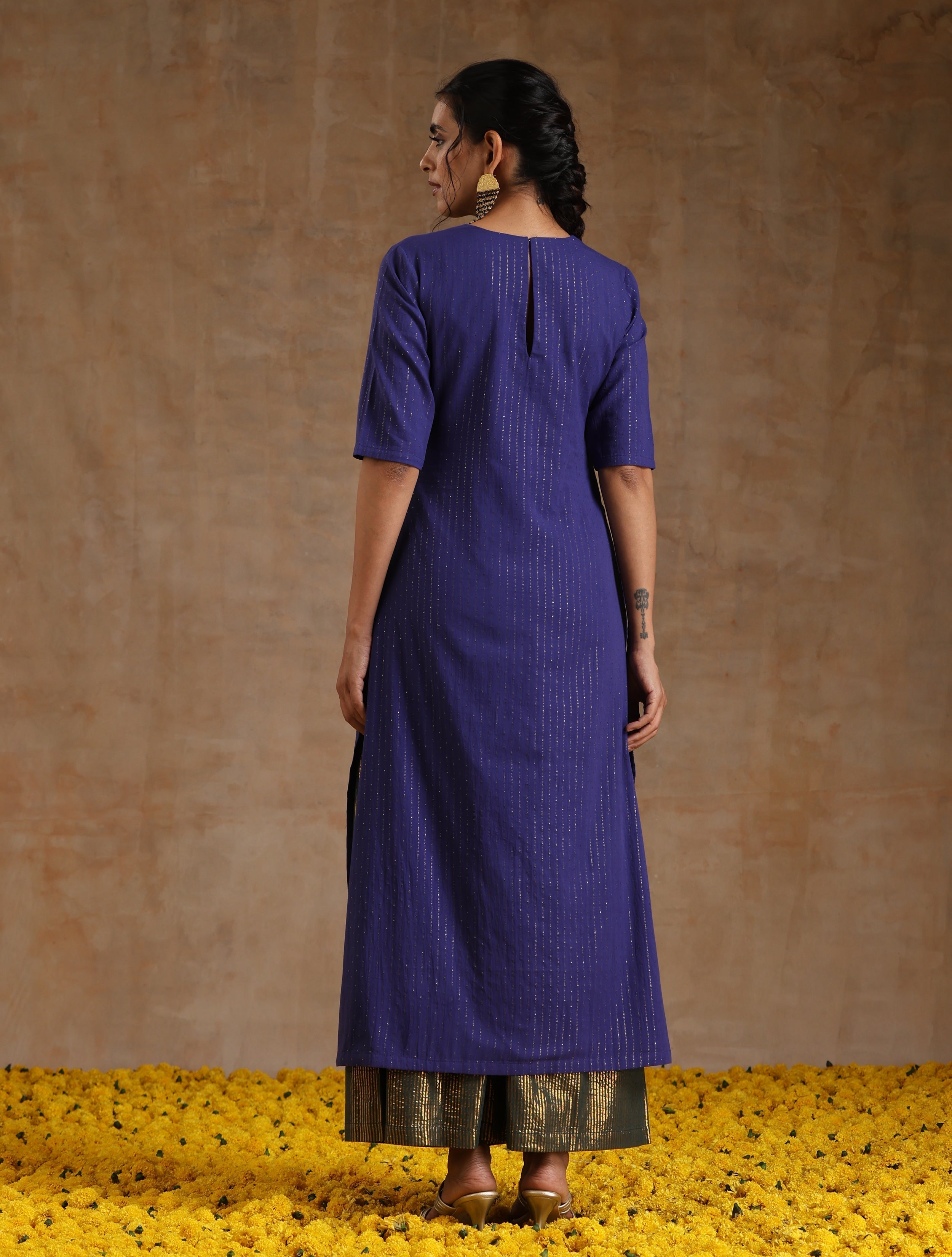 trueBrowns Spectrum Blue Gold Cotton High Slit Kurta Set