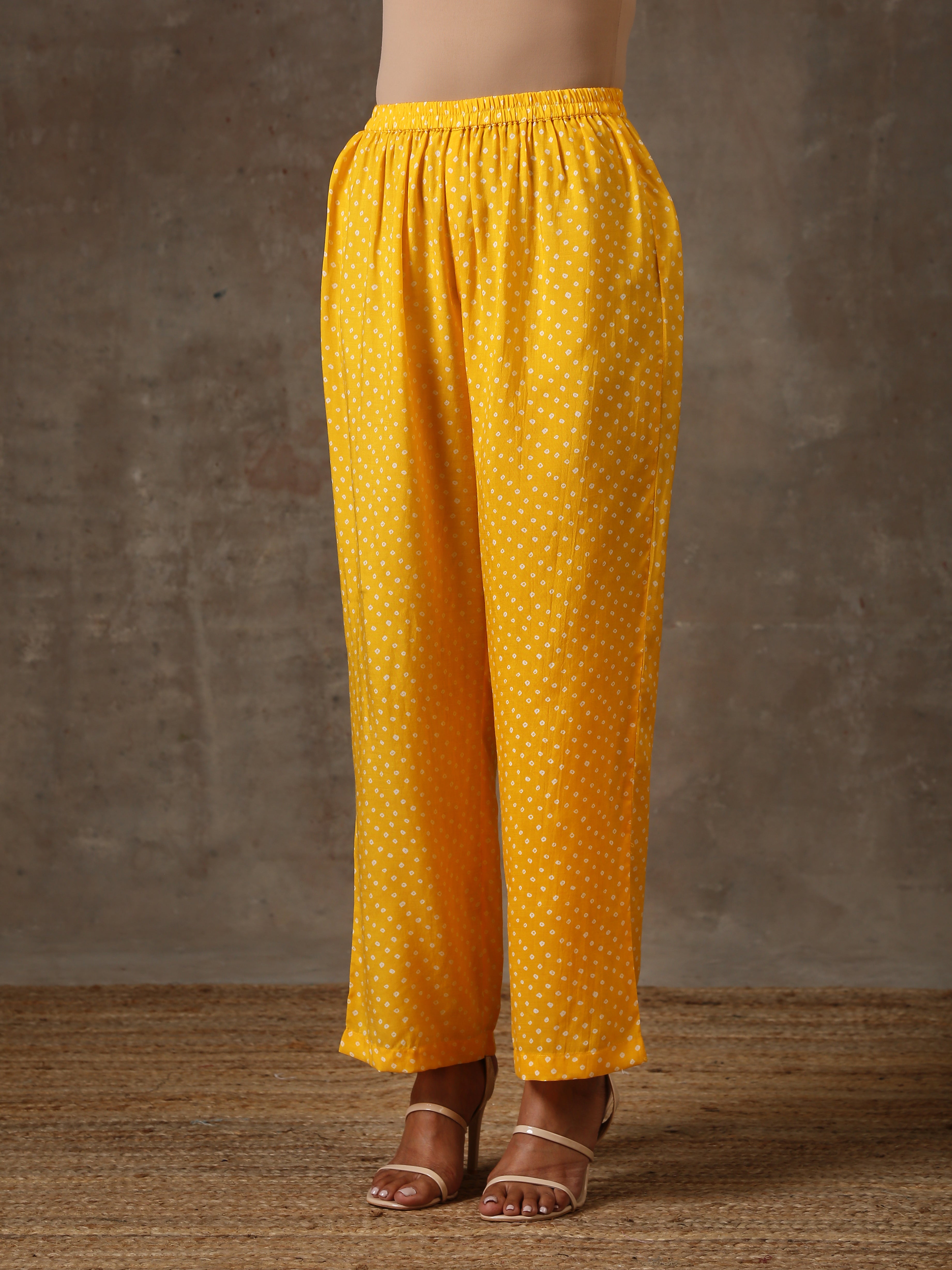 trueBrowns Yellow Bandhani Flare Printed Silk Co-Ord Set