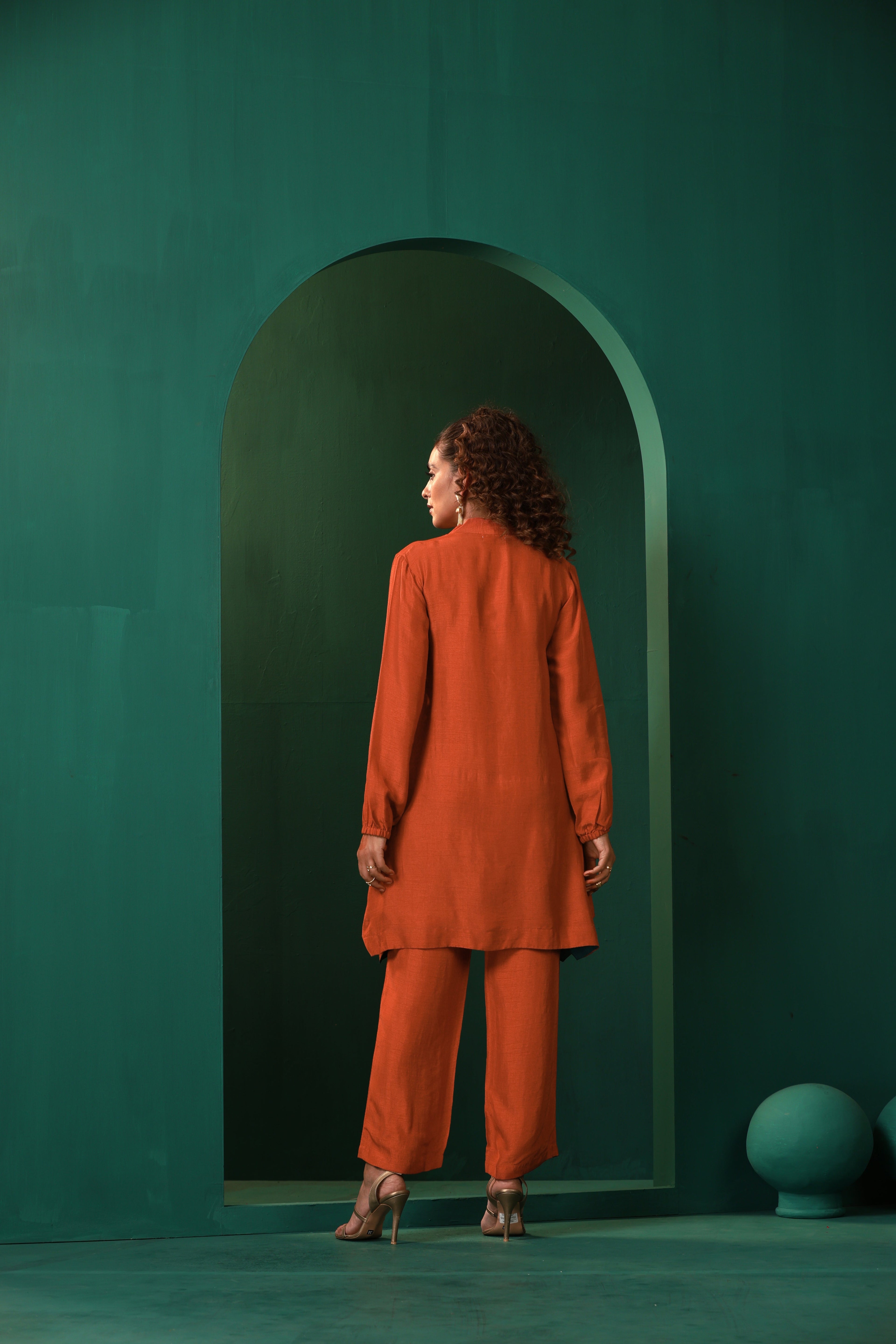 trueBrowns Rust Silk Collar Co-ord Set