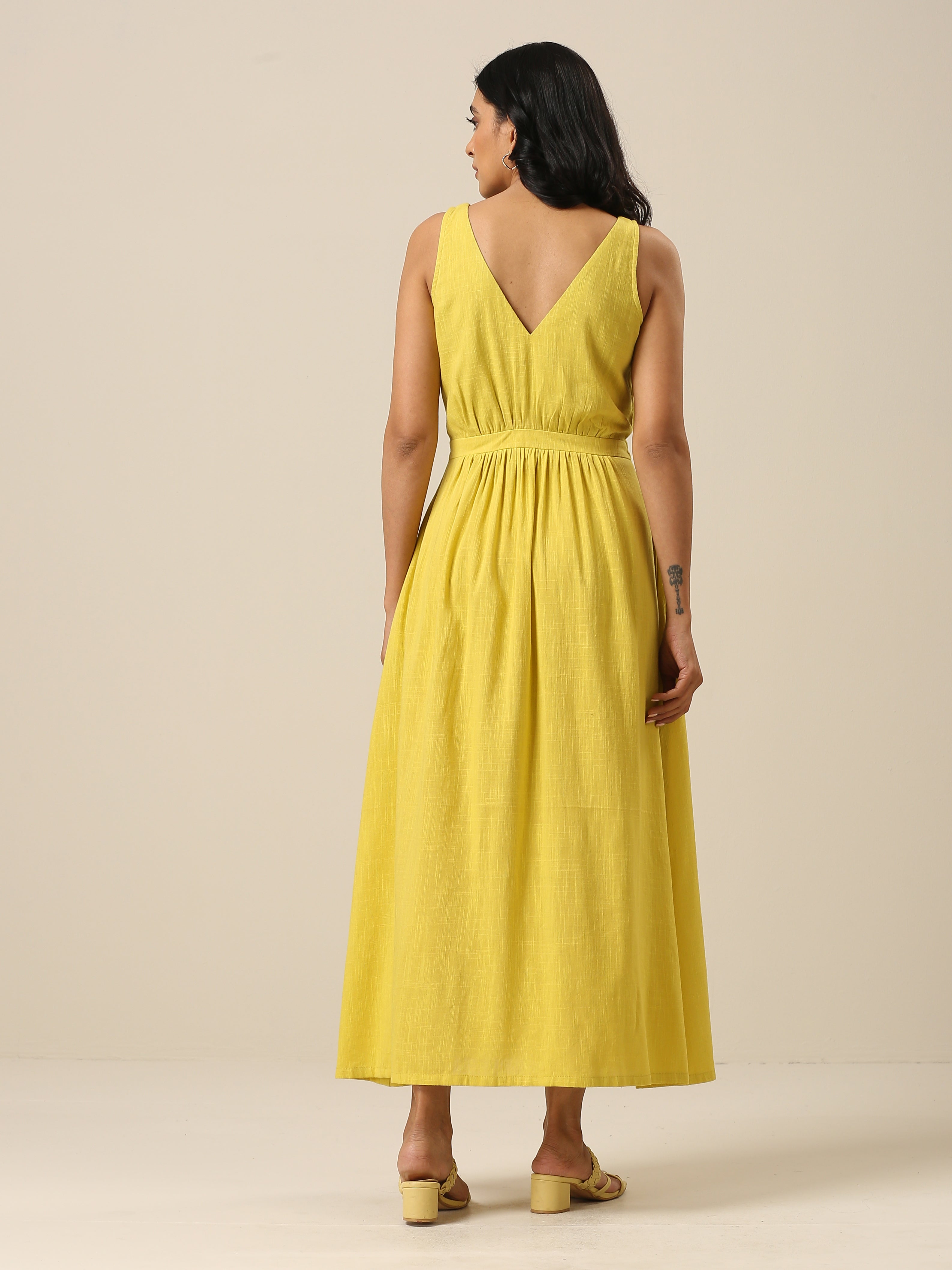 trueBrowns Lime Slub Texture Sleeveless Wrap Dress