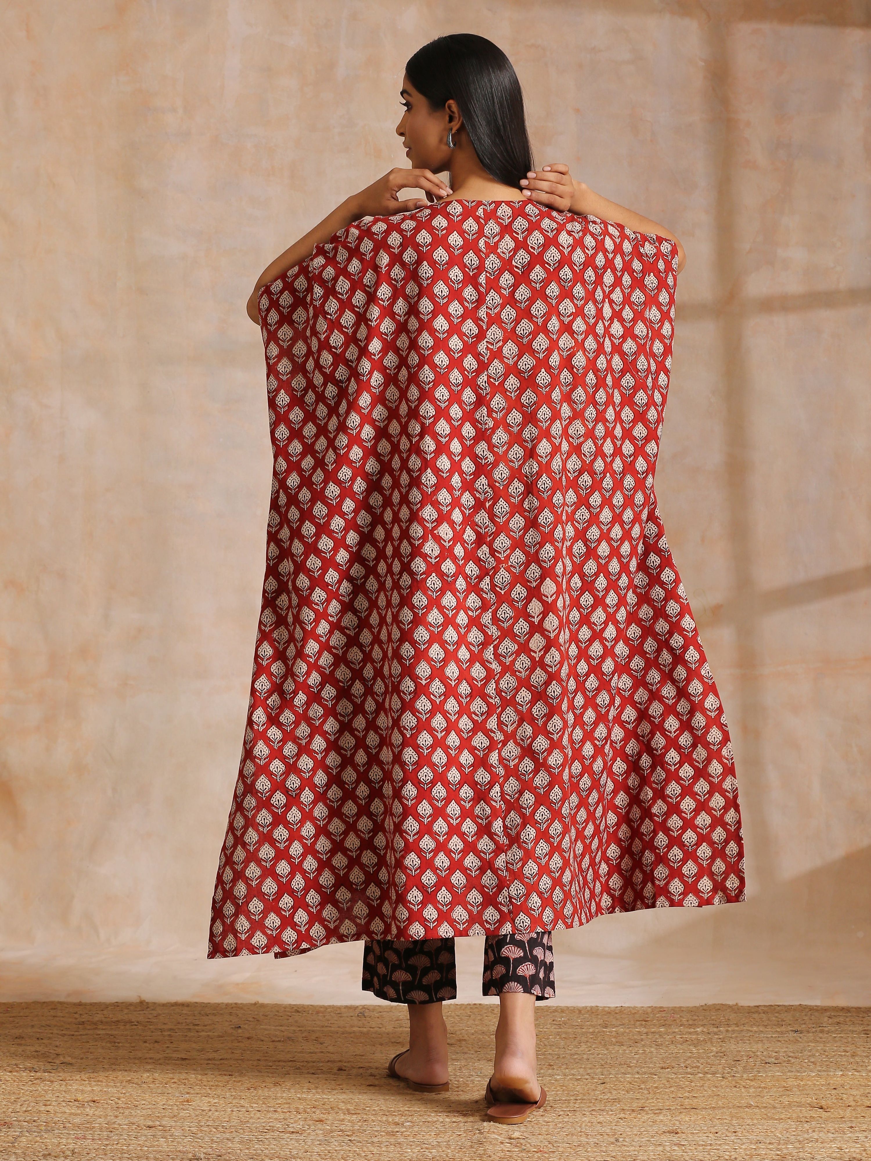 trueBrowns Rust Red Bagru Floral Print Cotton Panel Kaftan Kurta Pant Set