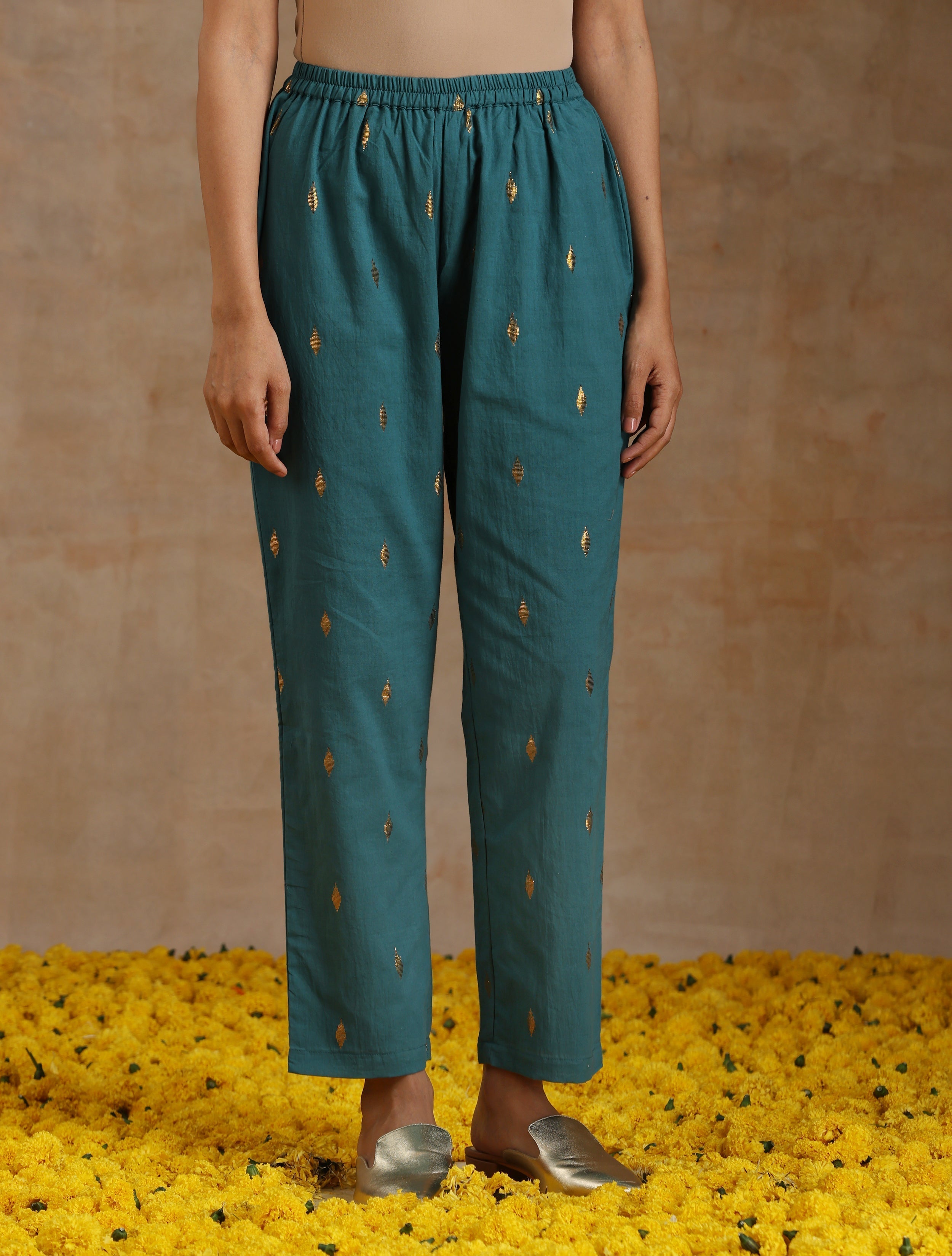 trueBrowns Deep Sea Gold Cotton Flared Co-Ord Set