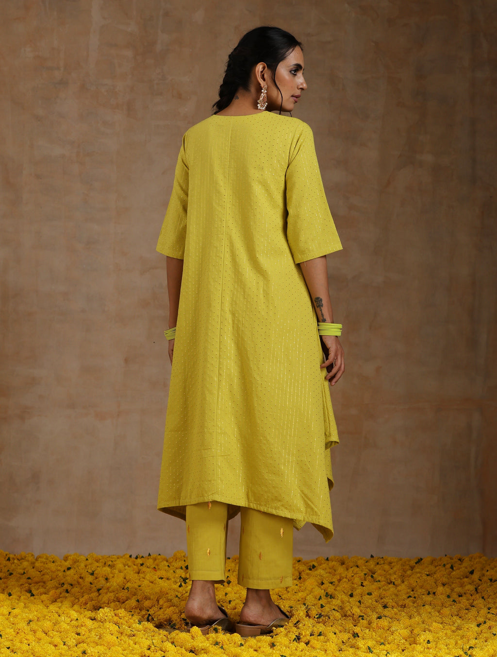 trueBrowns Lime Gold Cotton Handkerchief Kurta Set