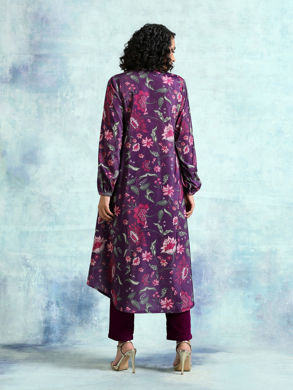 trueBrowns Wine Printed Velvet Neck Pleat Kurta