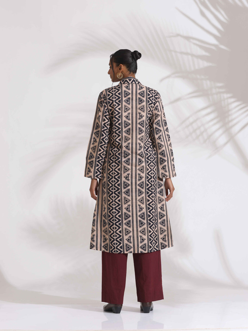 trueBrowns Beige Cotton Geometric Print Shirt Kurta Set